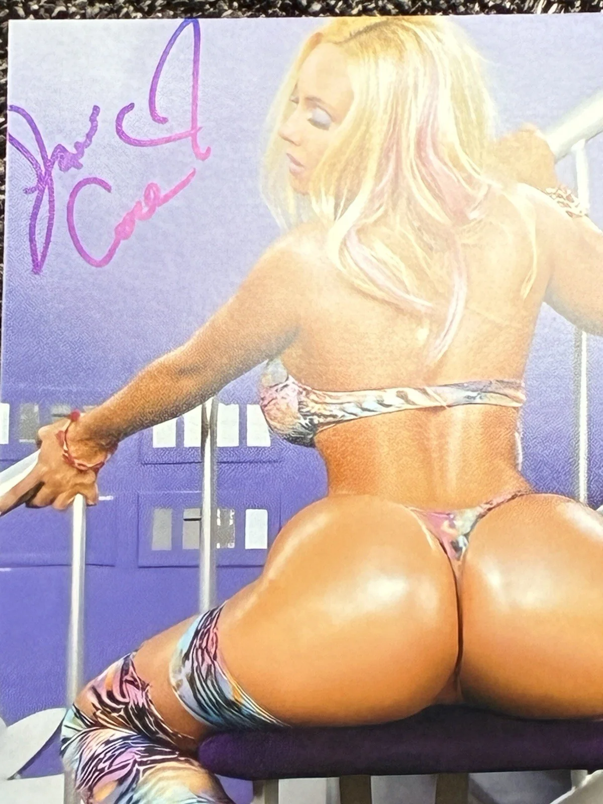 Nicole Coco Austin — COCO AUSTIN SIGNED 8X10 PLAYBOY WORKOUT PHOTO SEXY ACTRESS ICE T NICOLE JSA COA, image 3