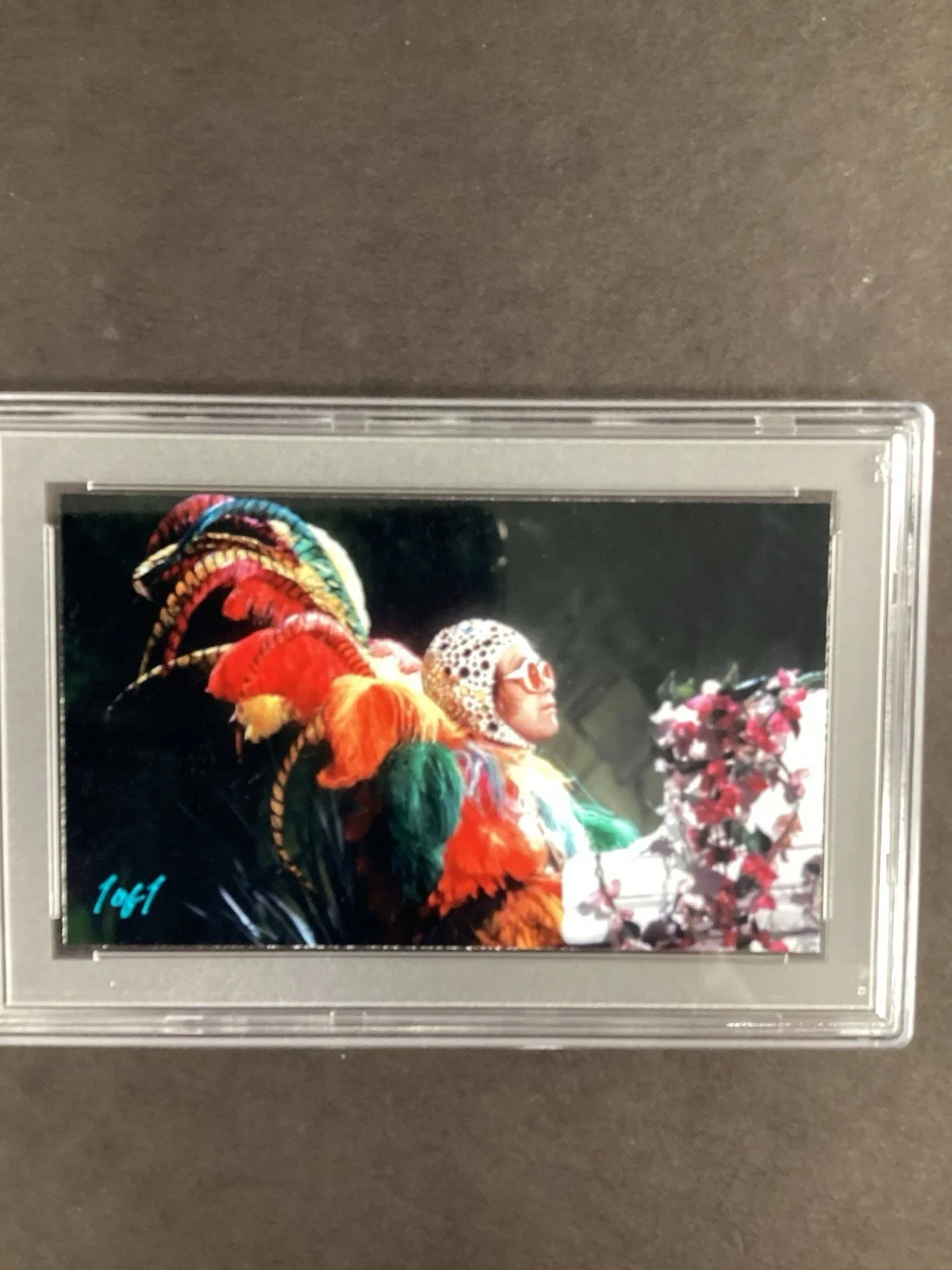 Elton John Signed Baseball Card Cut Custom Music Glasses Autograph 1/1 PSA/DNA, изображение 5