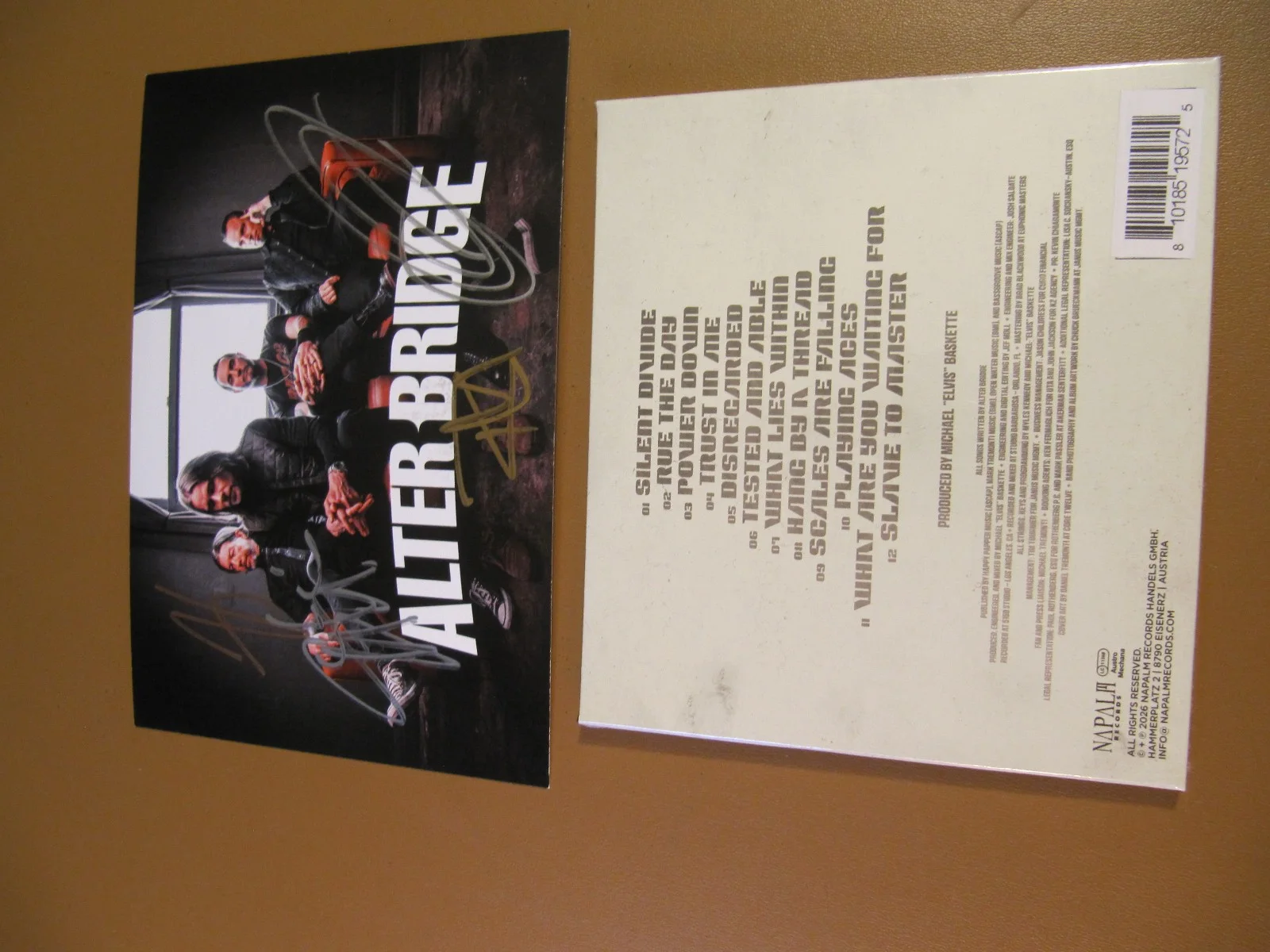 ALTER BRIDGE "AB" SIGNED CD WITH SIGNED CARD MYLES KENNEDY-TREMONTI-SCOTT-BRIAN, image 2