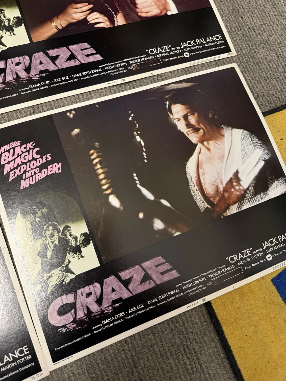 Craze 1974 Original Cinema Lobby Cards (Full Set Of 8 Cards), изображение 2