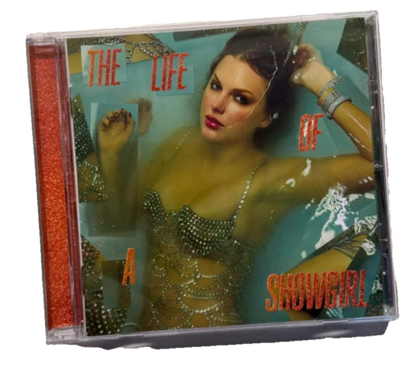 The Life of a Showgirl Signed CD #2 - Taylor Swift, изображение 2