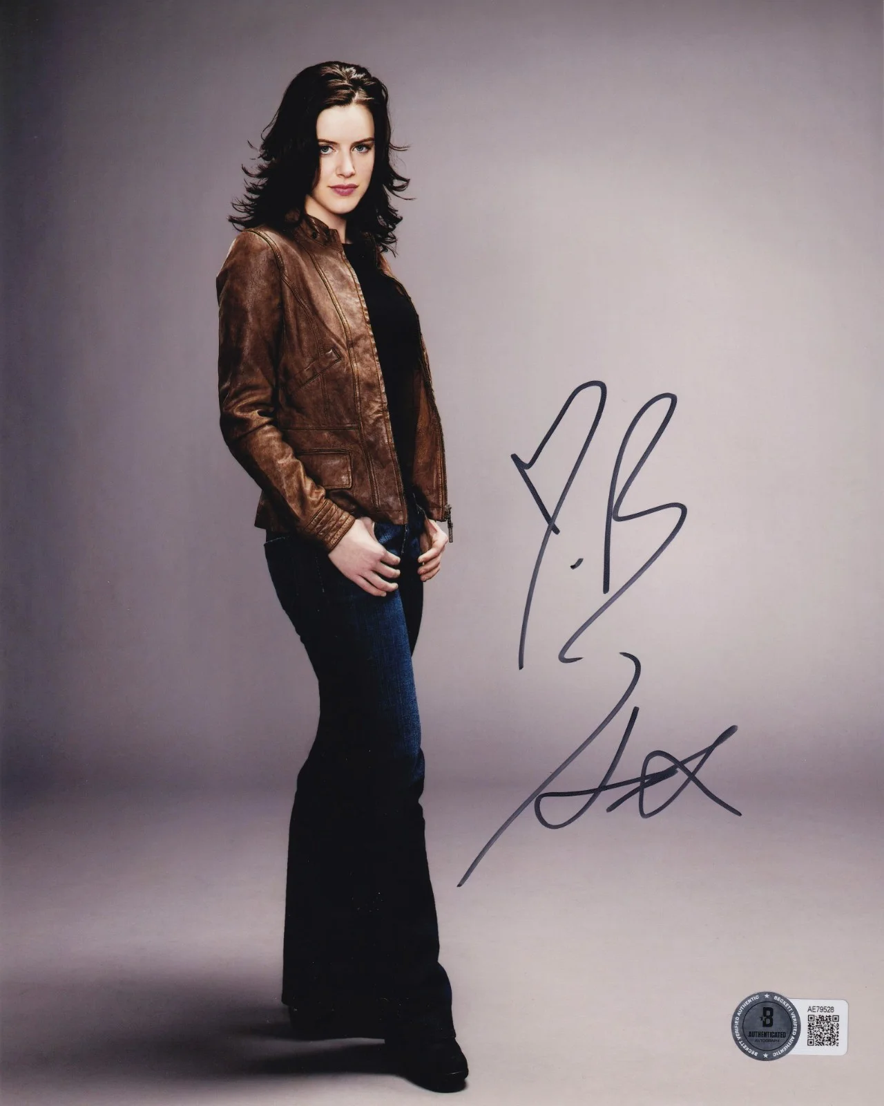 Michelle Ryan — Michelle Ryan Signed Bionic Woman 8x10 Photo BAS COA EastEnders Picture Auto'd