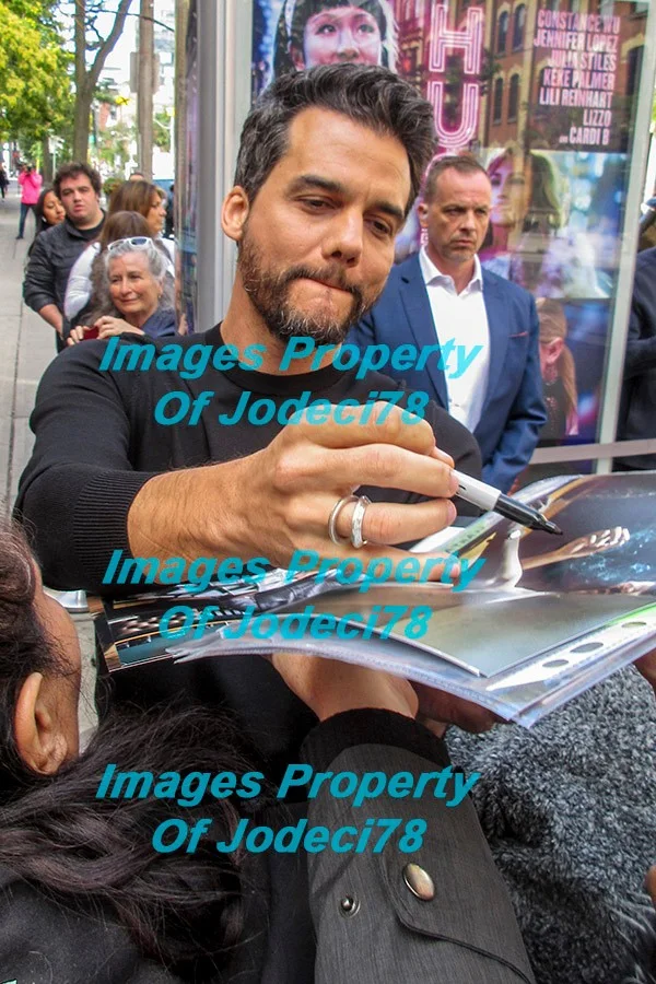 Wagner Moura — Wagner Moura Signed Autographed NARCOS Pablo Excobar 8x10 Photo PROOF ACOA E, изображение 3