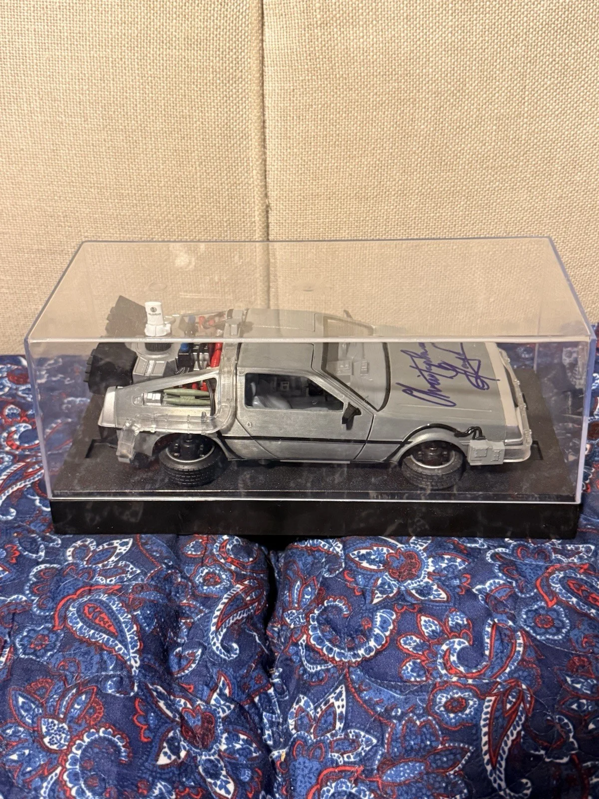 Christopher Lloyd Autographed 1:24 Scale Diecast Delorean Time Machine JSA Auth, image 3