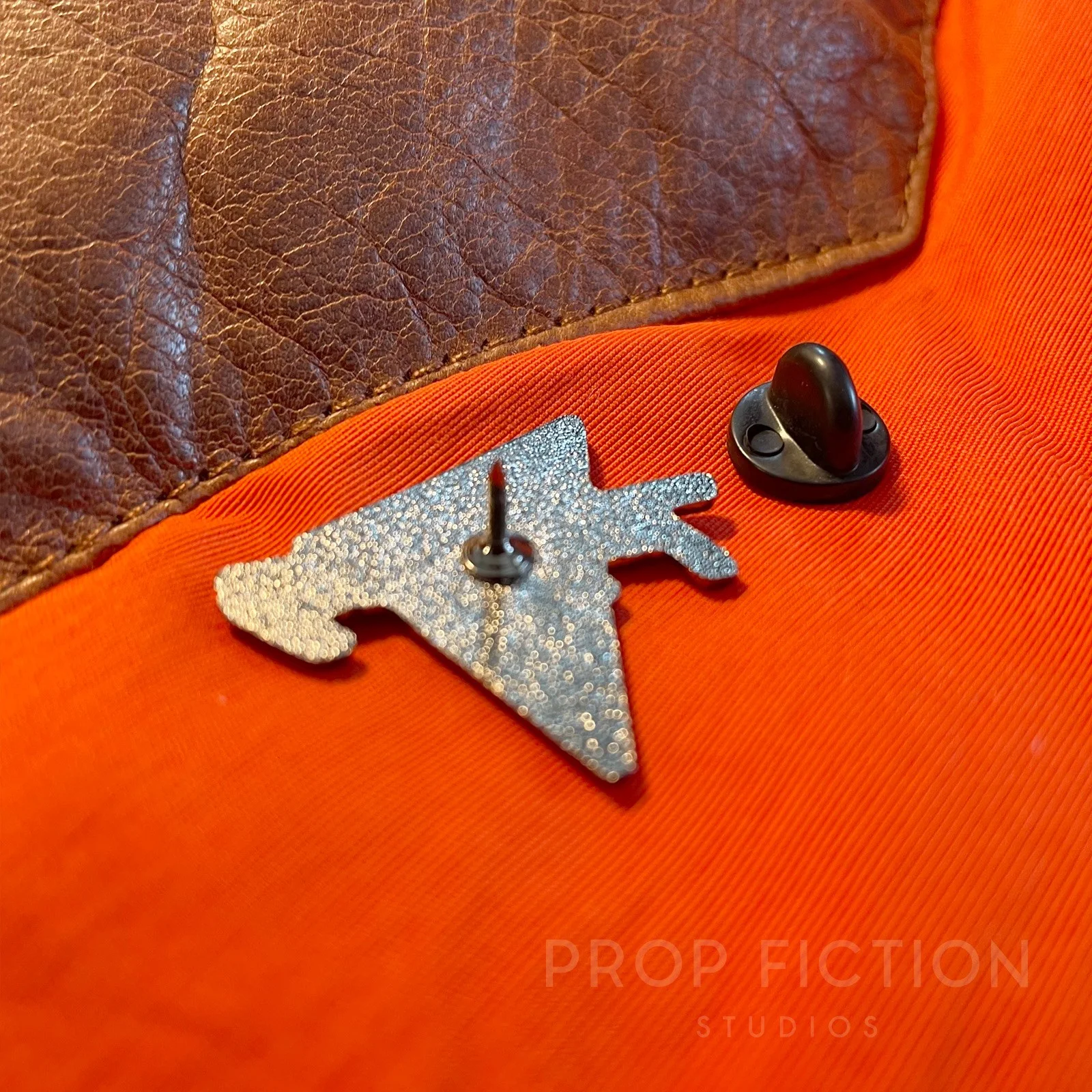 Back to the Future - BTTF Prop ‘The Pinheads’ Costume Band Cosplay Pin Badge, изображение 2
