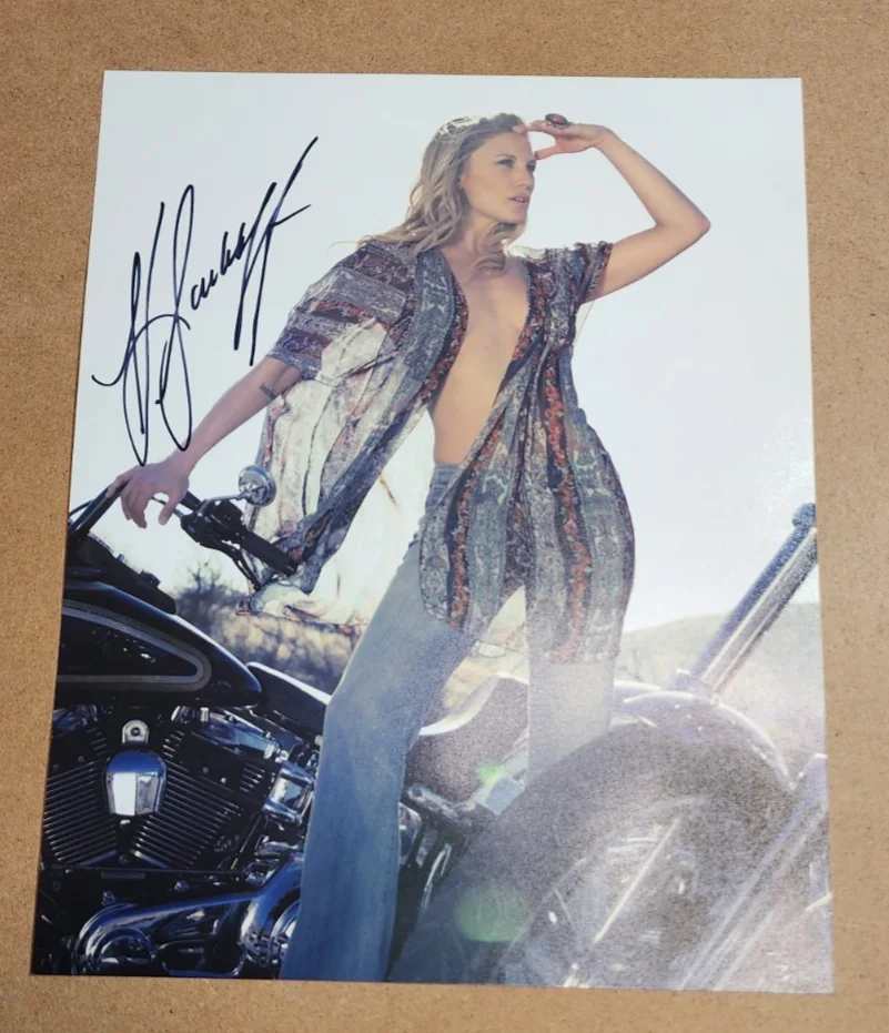 KATEE SACKHOFF — KATEE SACKHOFF Autographed / SIGNED Photo 8x10 - Sexy Cleavage w/Motorcycle, изображение 2