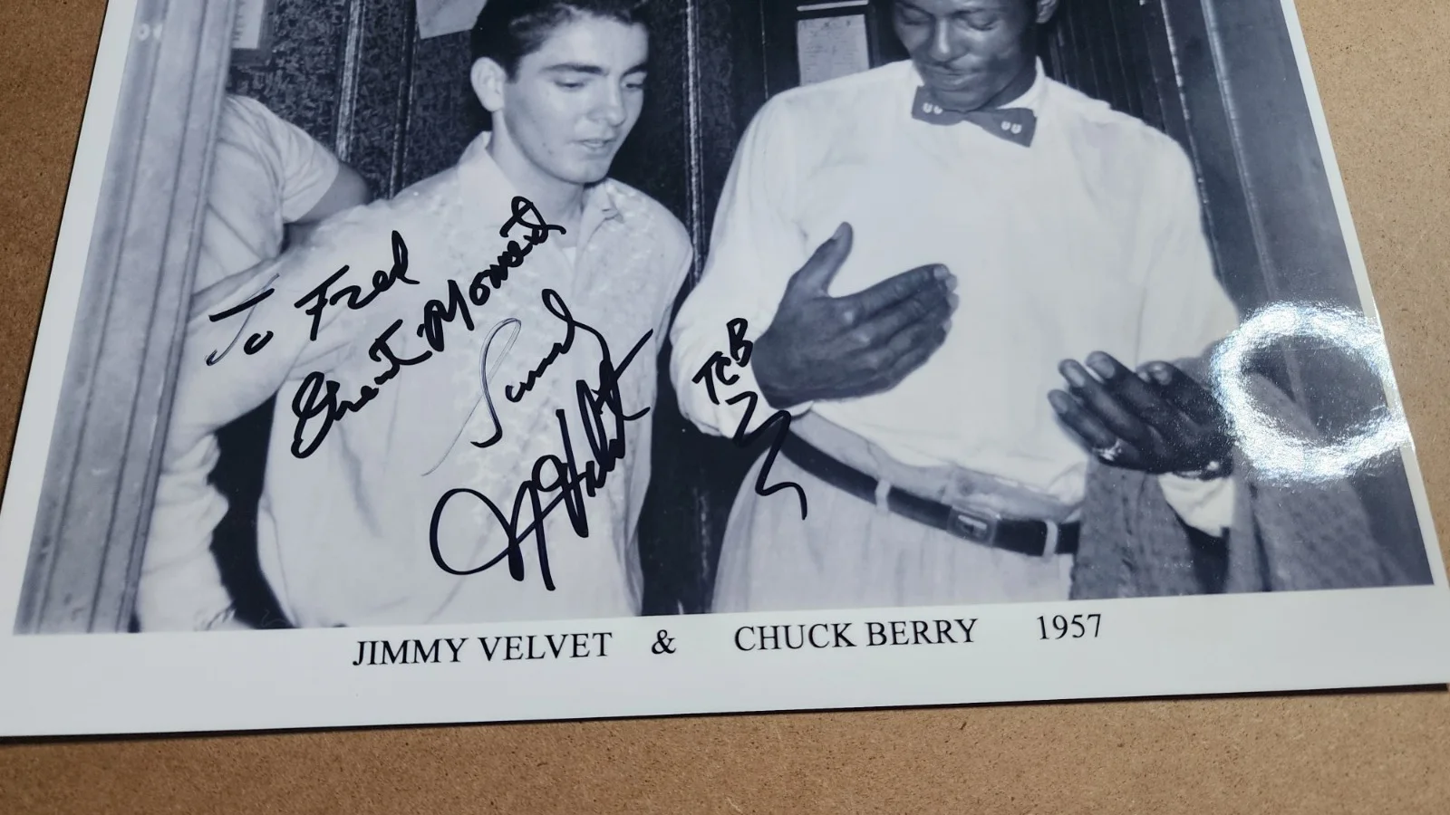 Vtg Photo of CHUCK BERRY & JIMMY VELVET Autographed / SIGNED by Velvet - TCB '57, изображение 3