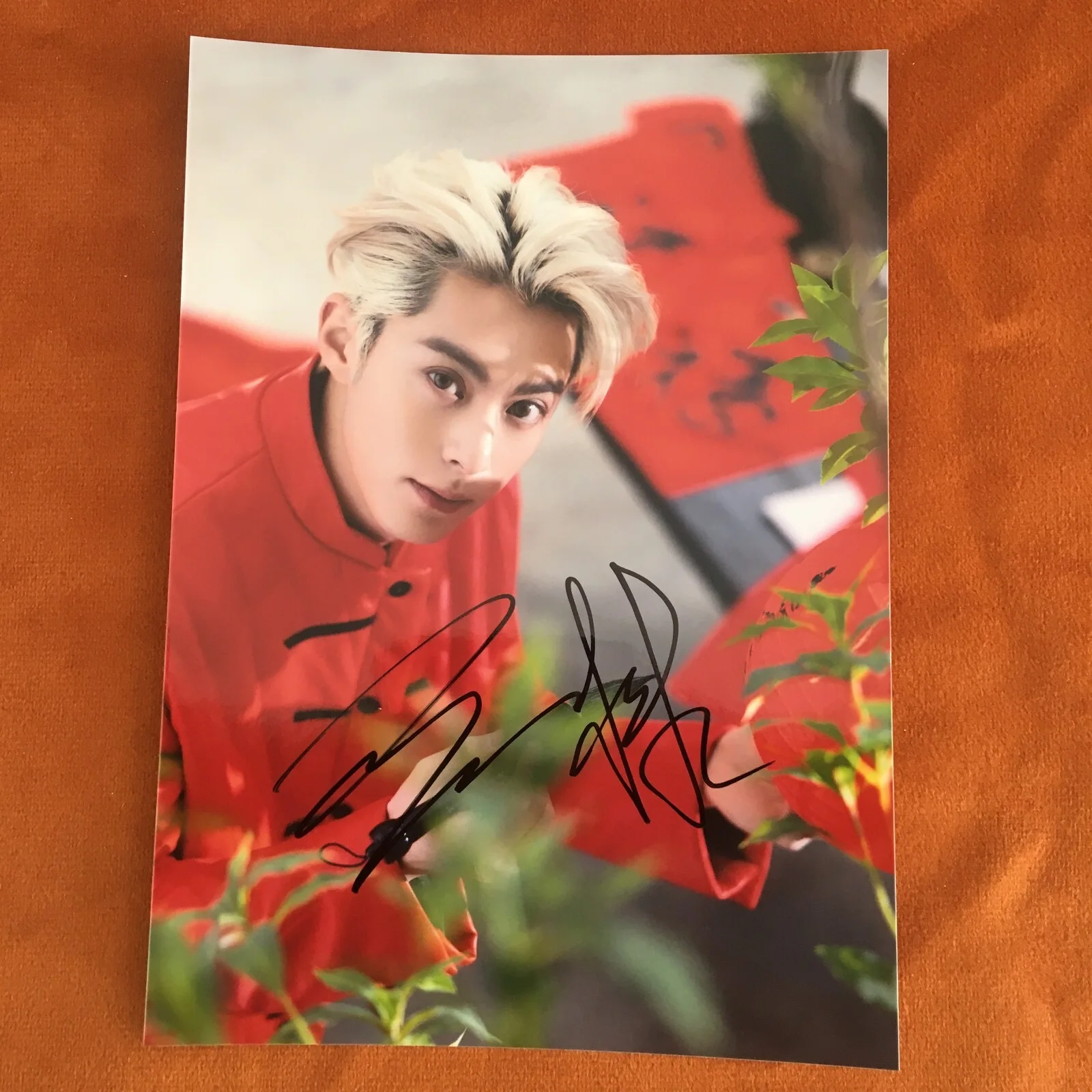 WANG HEDI Autographed Signed Photo 5*7 Gifts Collection 王鹤棣 2024C, изображение 4
