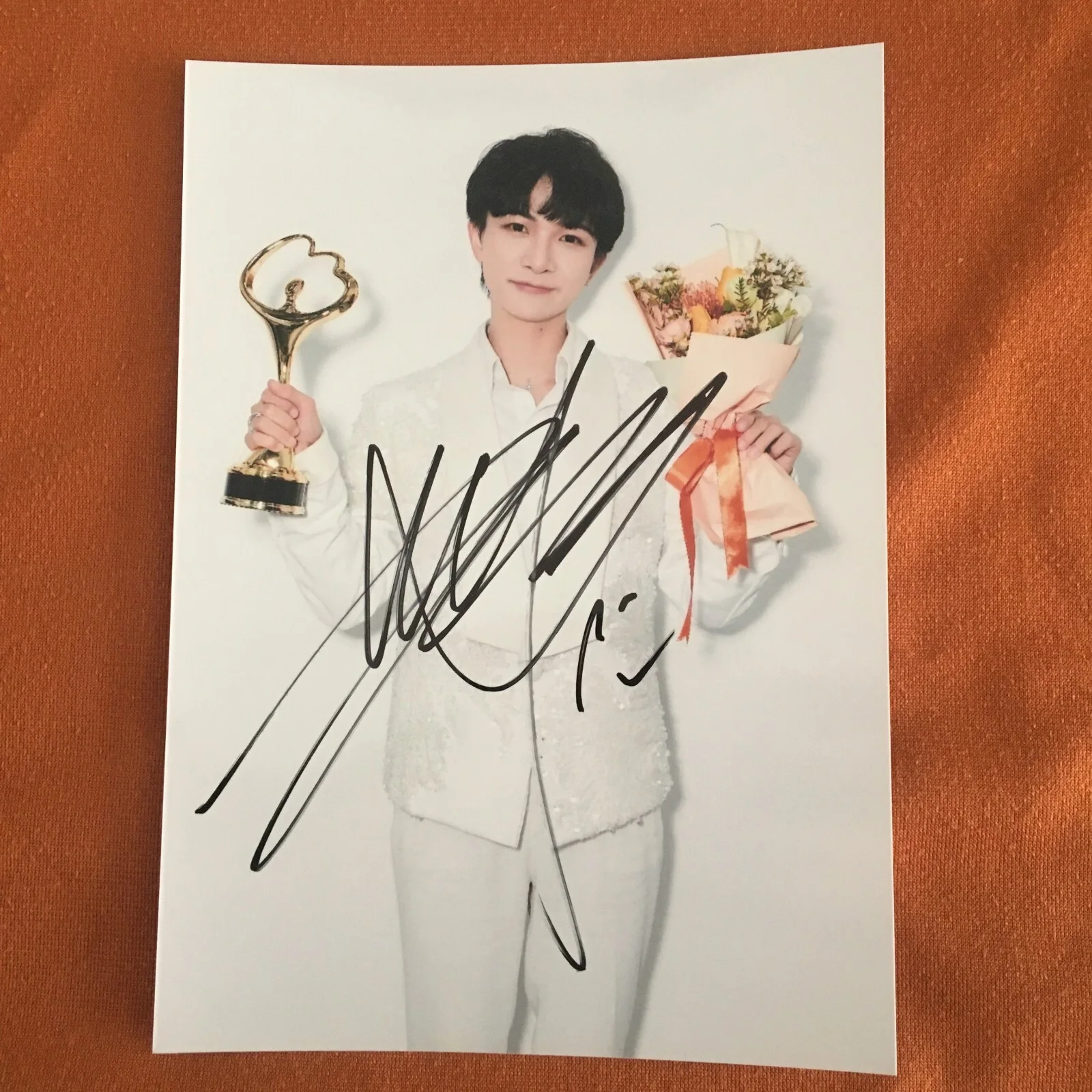 ZHOU SHEN CHARLIE Autographed Signed Photo Autographs 5*7 COLLECTION 周深 2024A, image 3