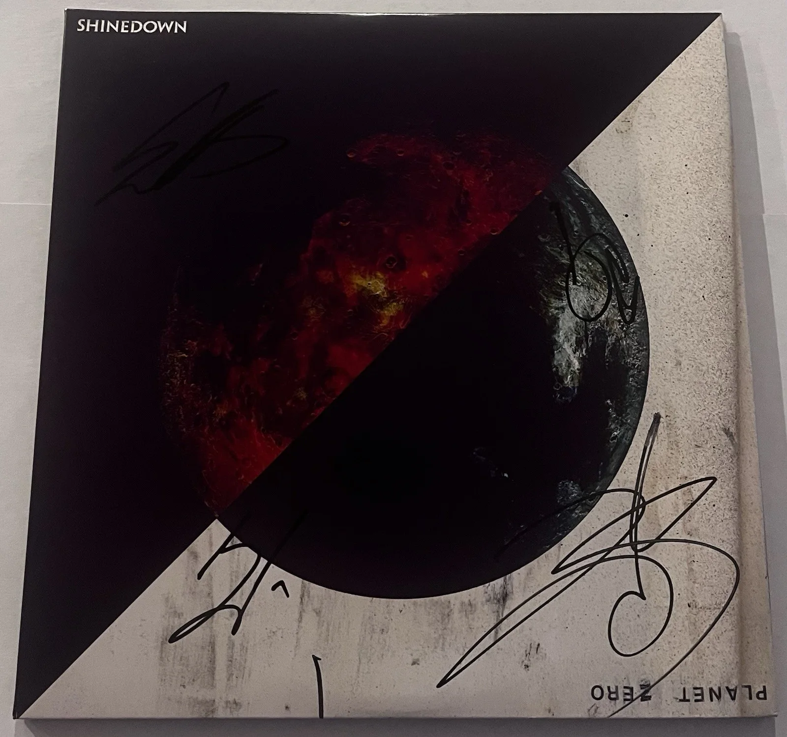 SHINEDOWN BAND SIGNED PLANET ZERO LP VINYL RECORD ALBUM BRENT SMITH +3 JSA COA, image 3