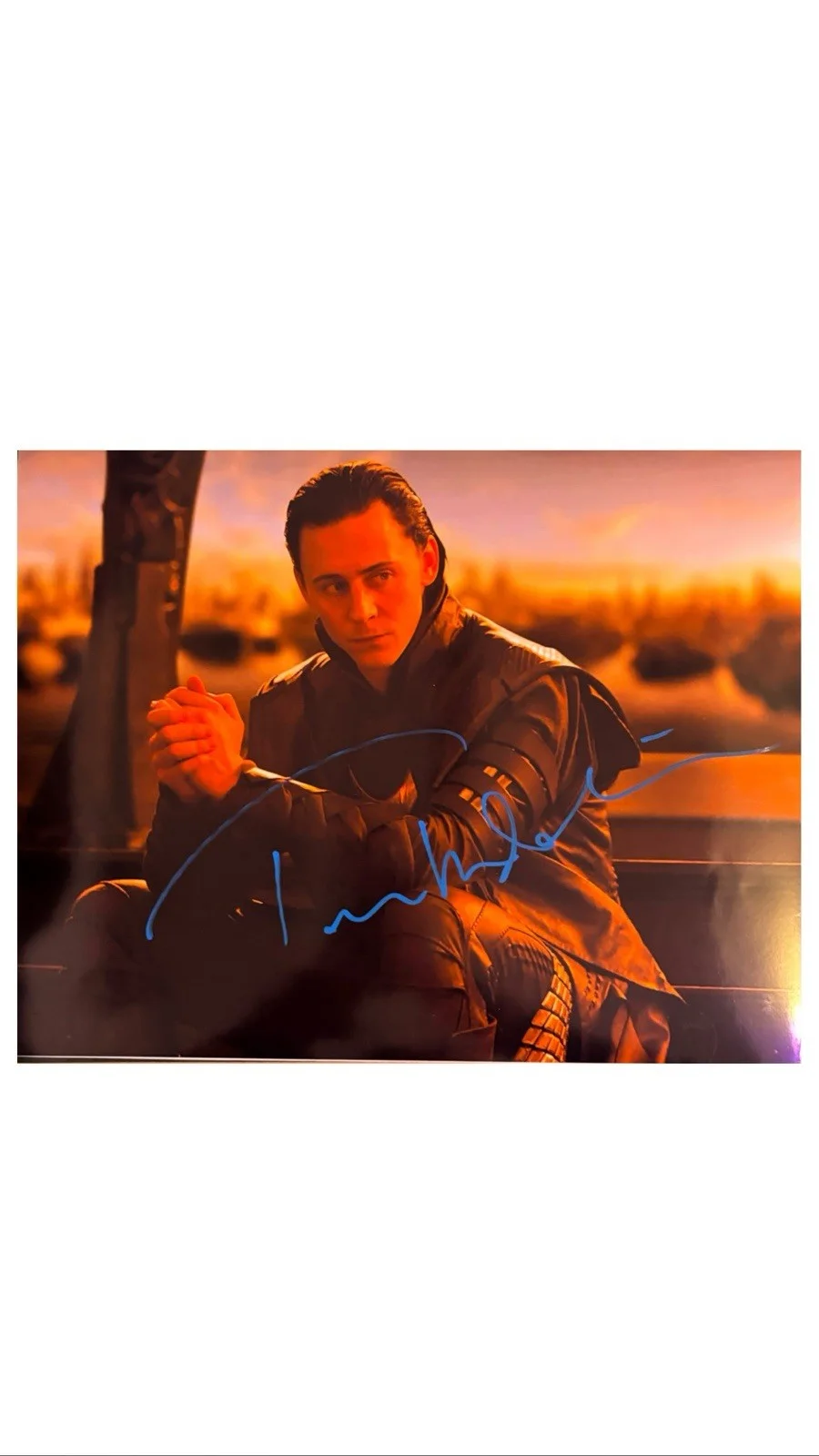 Tom Hiddleston Signed A Marvel Loki Poster 11x14 W/ Video Proof, image 2