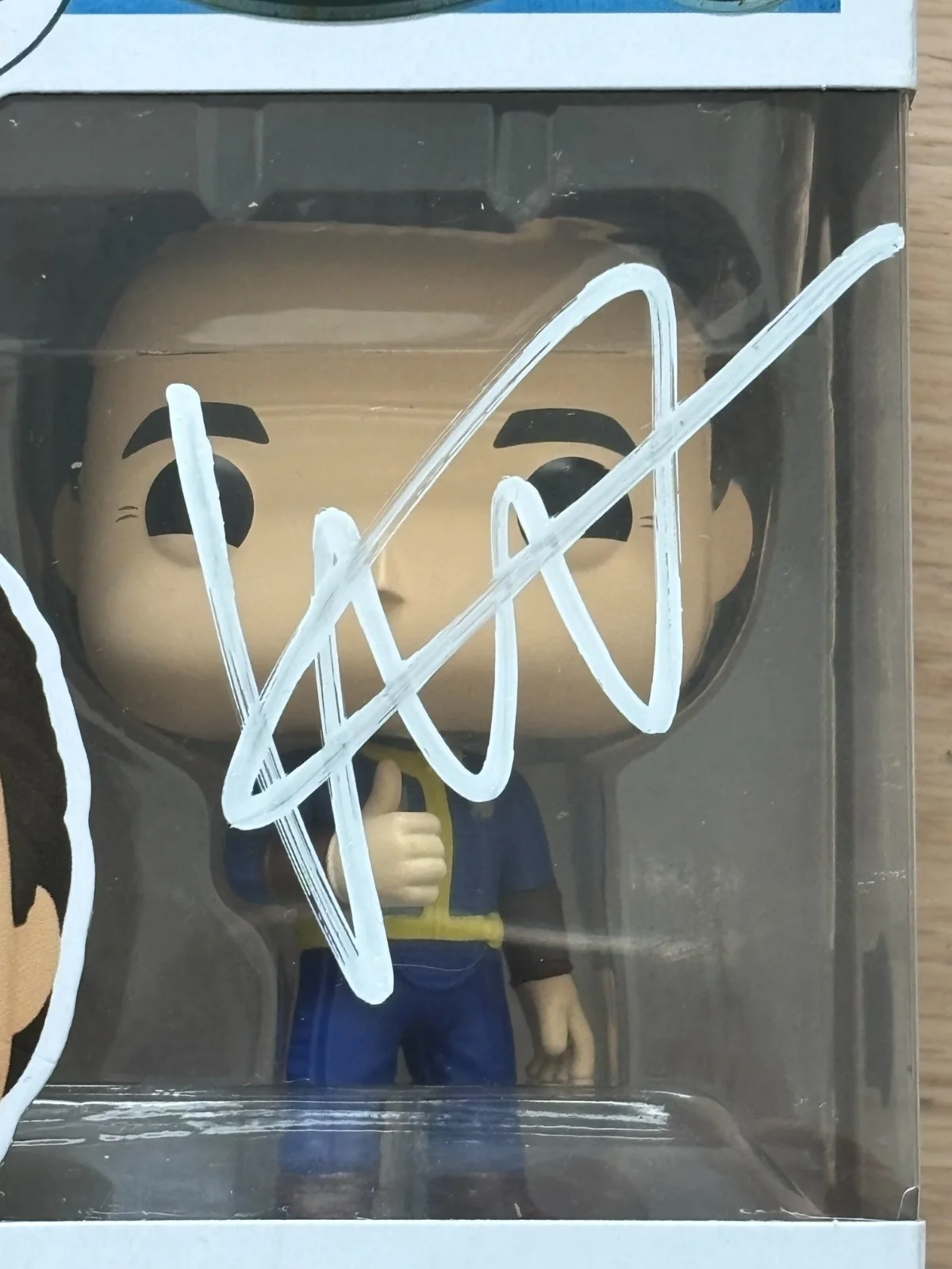 WALTON GOGGINS — WALTON GOGGINS SIGNED AUTO FALLOUT GHOUL COOPER HOWARD CHASE FUNKO POP BAS COA, image 2
