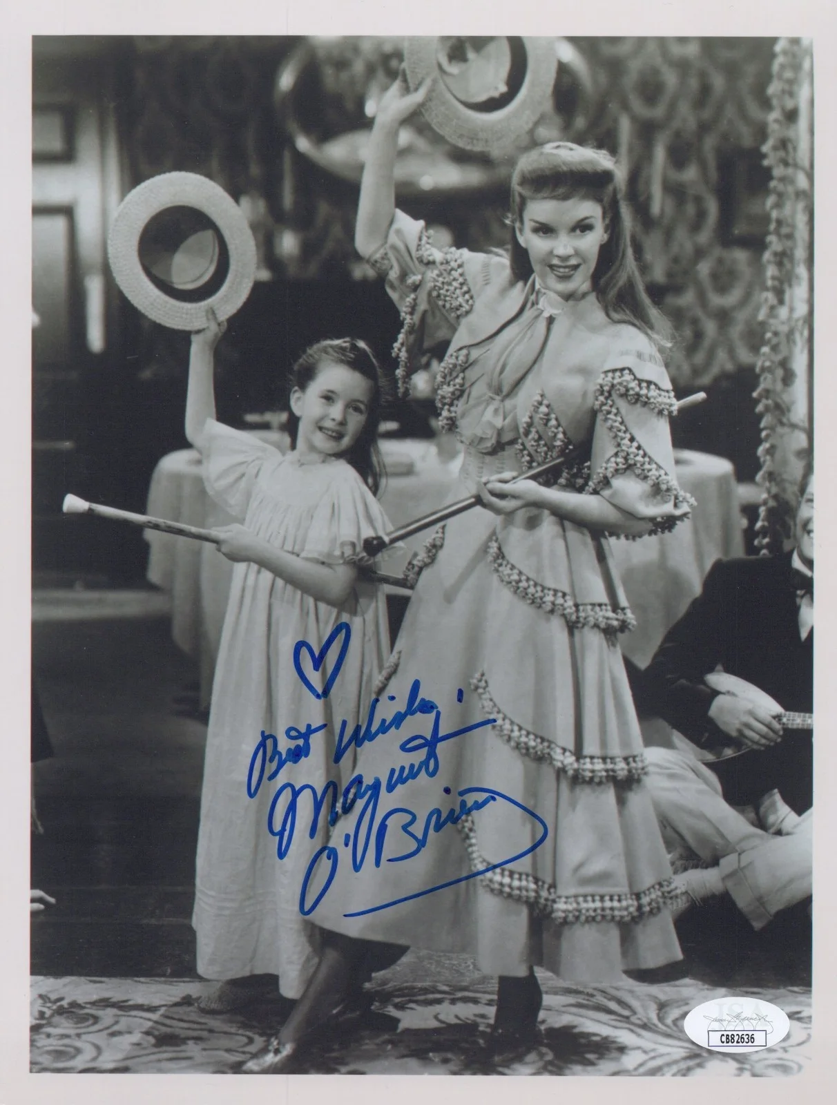 MARGARET O'BRIAN — MARGARET O'BRIAN Signed 8x10 Photo MEET ME IN ST. LOUIS Autograph JSA COA CERT