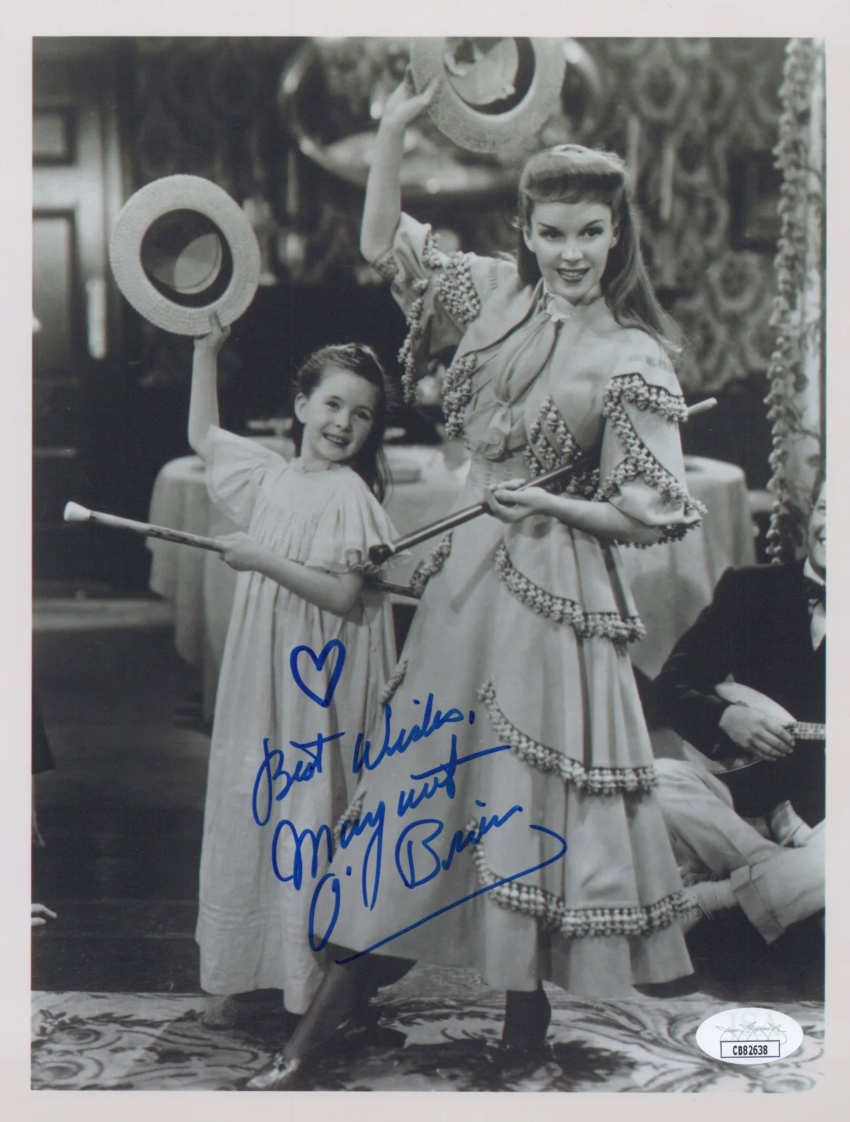 MARGARET O'BRIAN — MARGARET O'BRIAN Signed 8x10 Photo MEET ME IN ST. LOUIS Autograph JSA COA CERT
