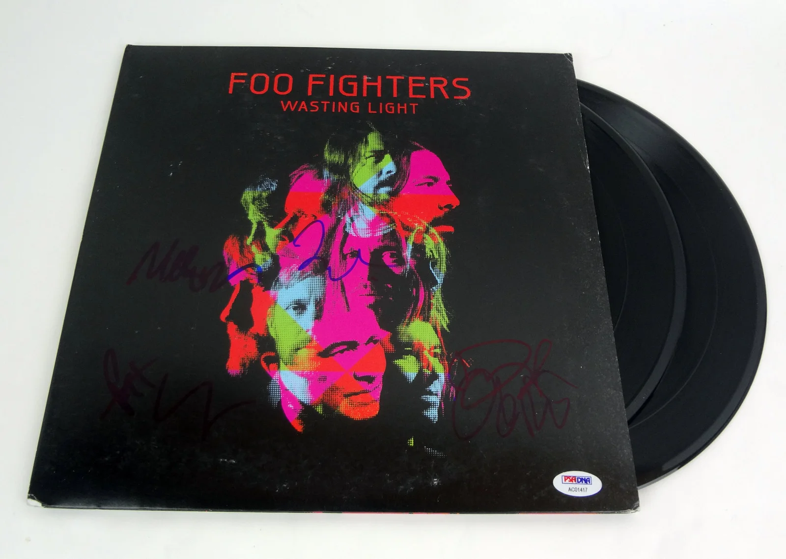 Foo Fighters — Foo Fighters Full Band Signed Autograph Wasting Light Vinyl Record PSA/DNA COA, image 3