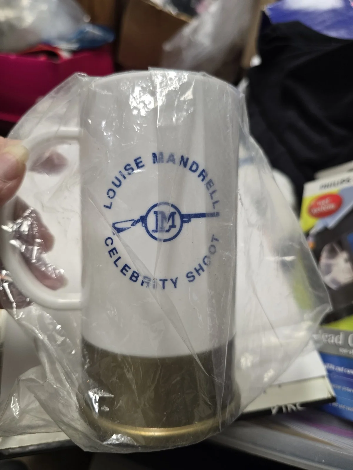 Louise Mandrell Celebrity Shoot Plastic Mug Autographed To Diana T107, изображение 3
