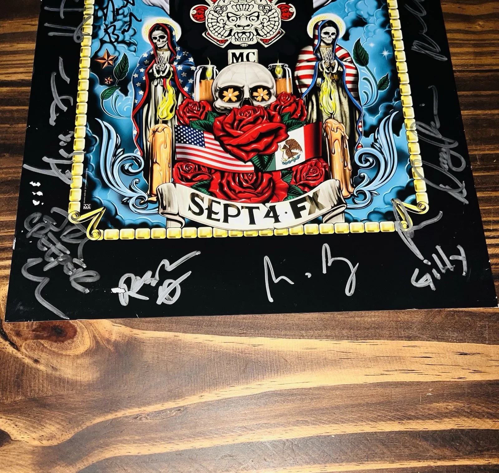 15 Cast Members — MAYANS MC Cast Signed By 15 SDCC 2018 Mini Poster Promo 11x17 Inch SOA, изображение 3