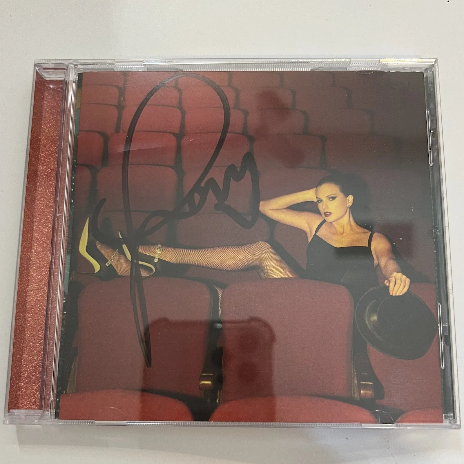 Taylor Swift Signed CD Life Of A Showgirl TLOAS Complete Set Of 4 Photocards, изображение 5