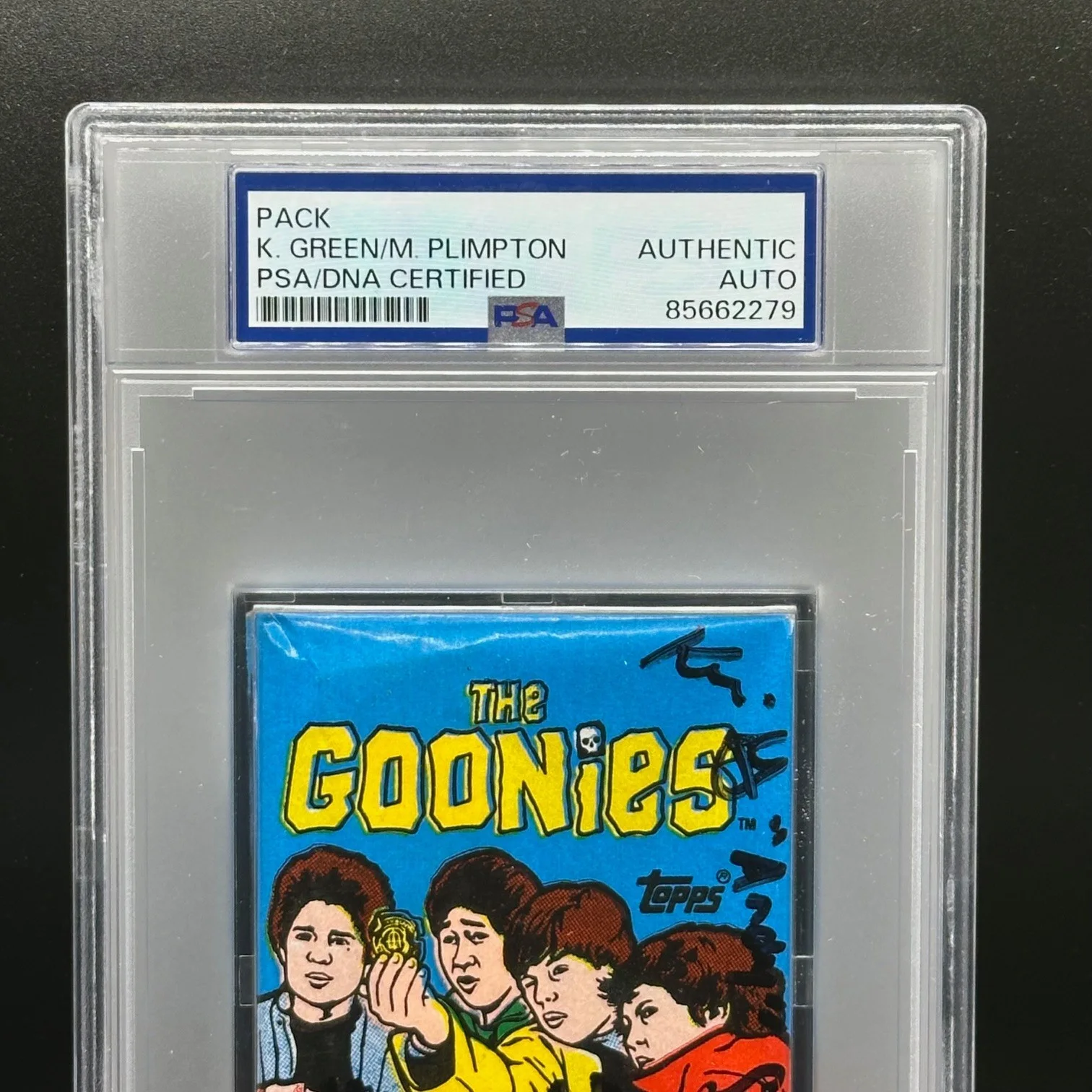Keri Green, Martha Plimpton — KERI GREEN & MARTHA PLIMPTON Signed THE GOONIES Wax Pack Autograph PSA Cards, image 2