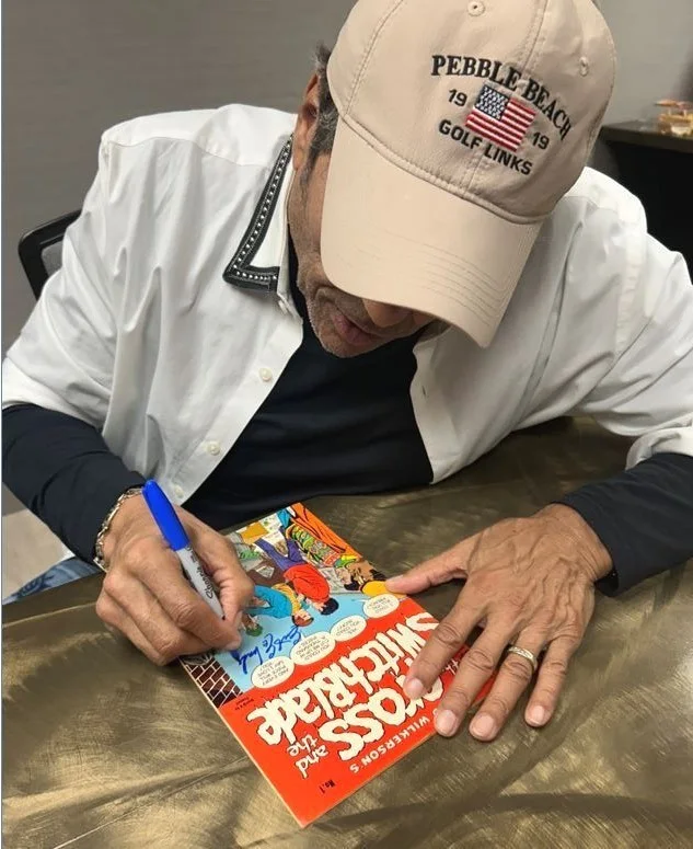 Erik Estrada — Erik Estrada Signed Comic Book The Cross And The Switchblade CHIPS Rare, image 4