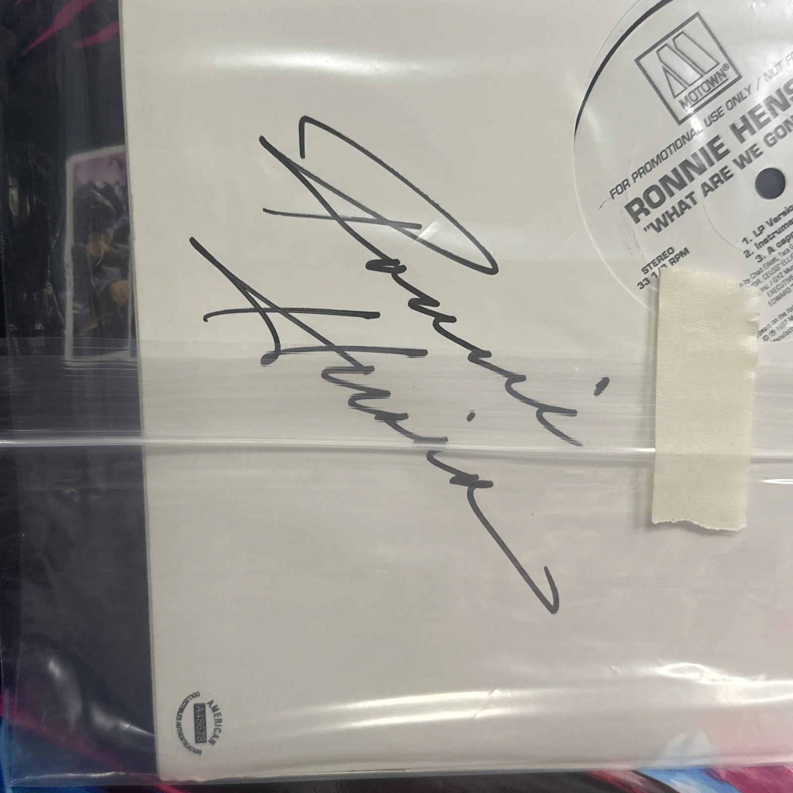 RONNIE HENSON - SIGNED RECORD ALBUM COVER - With COA, image 2