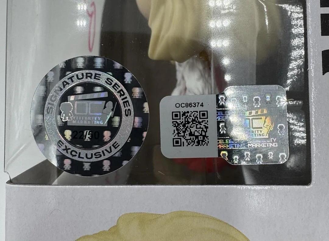 Alicia Silverstone signed Limited Edition Funko #1807 "Clueless"-OC Celebrity, изображение 4