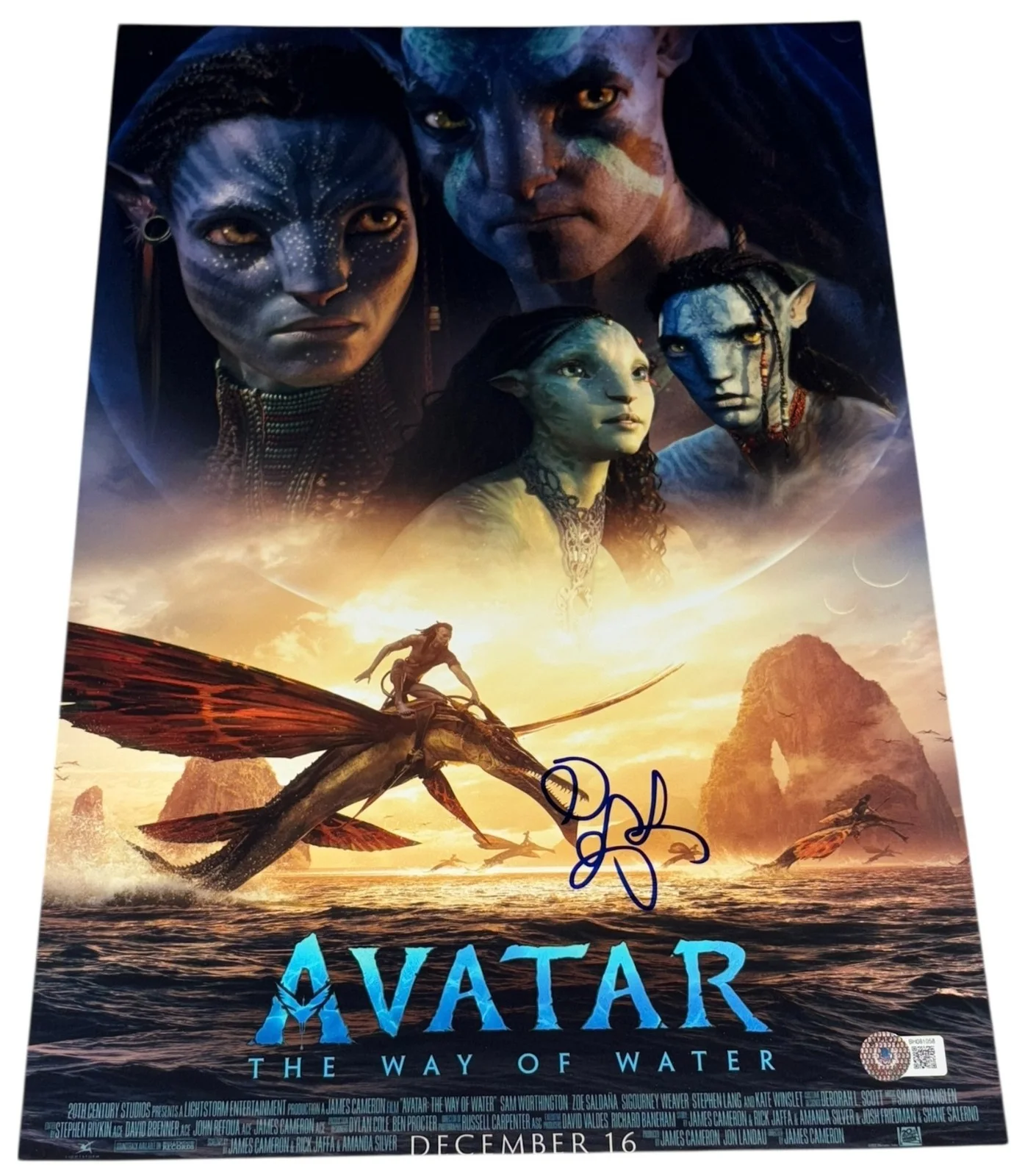 Zoe Saldana — Zoe Saldana Signed Autograph 12x18 Photo Avatar Way of the Water Poster Beckett