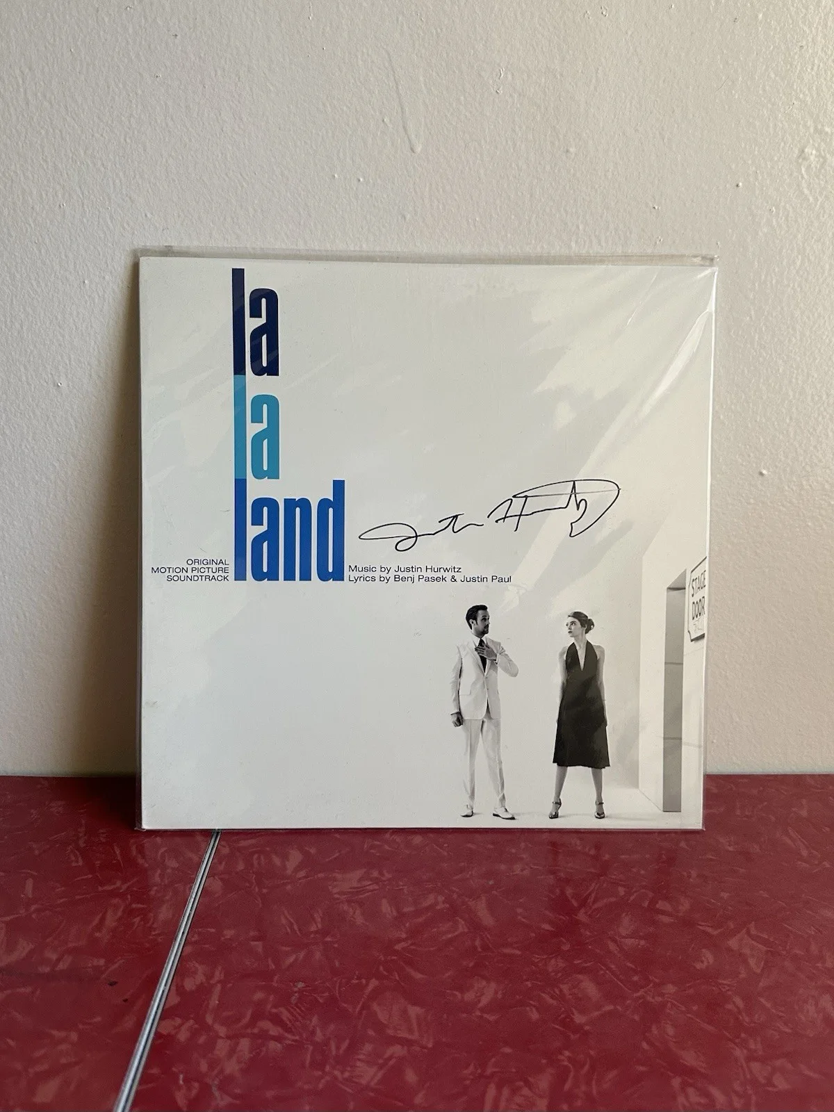 *SIGNED* La La Land Soundtrack Signed By Justin Hurwitz - Vinyl LP SLEEVE ONLY, изображение 5