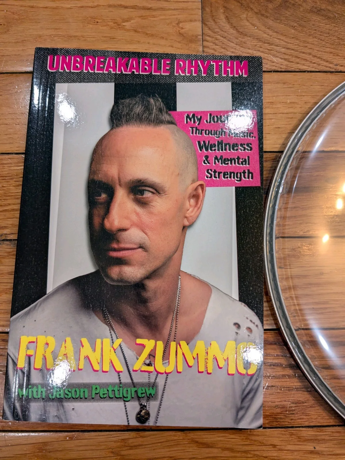 Frank Zummo Signed Drumhead And Book Sum 41 Electric Callboy Unbreakable Rhythm, image 3
