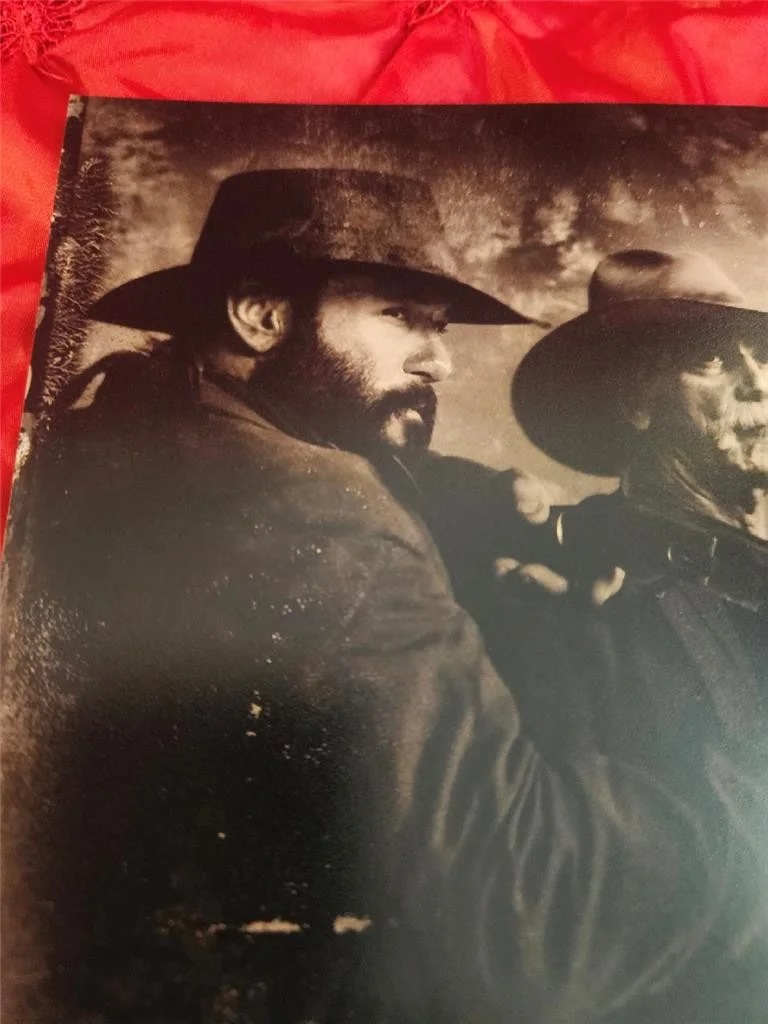 TIM MCGRAW — TIM MCGRAW HAND SIGNED AUTOGRAPHED 8X10 PHOTO 1883 YELLOWSTONE ORIGIN STORY COA, image 3