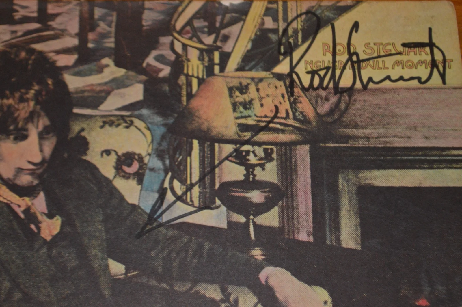Rod Stewart Autographed "Never A Dull Moment" LP Cover AUTOGRAPH Hologram, image 2