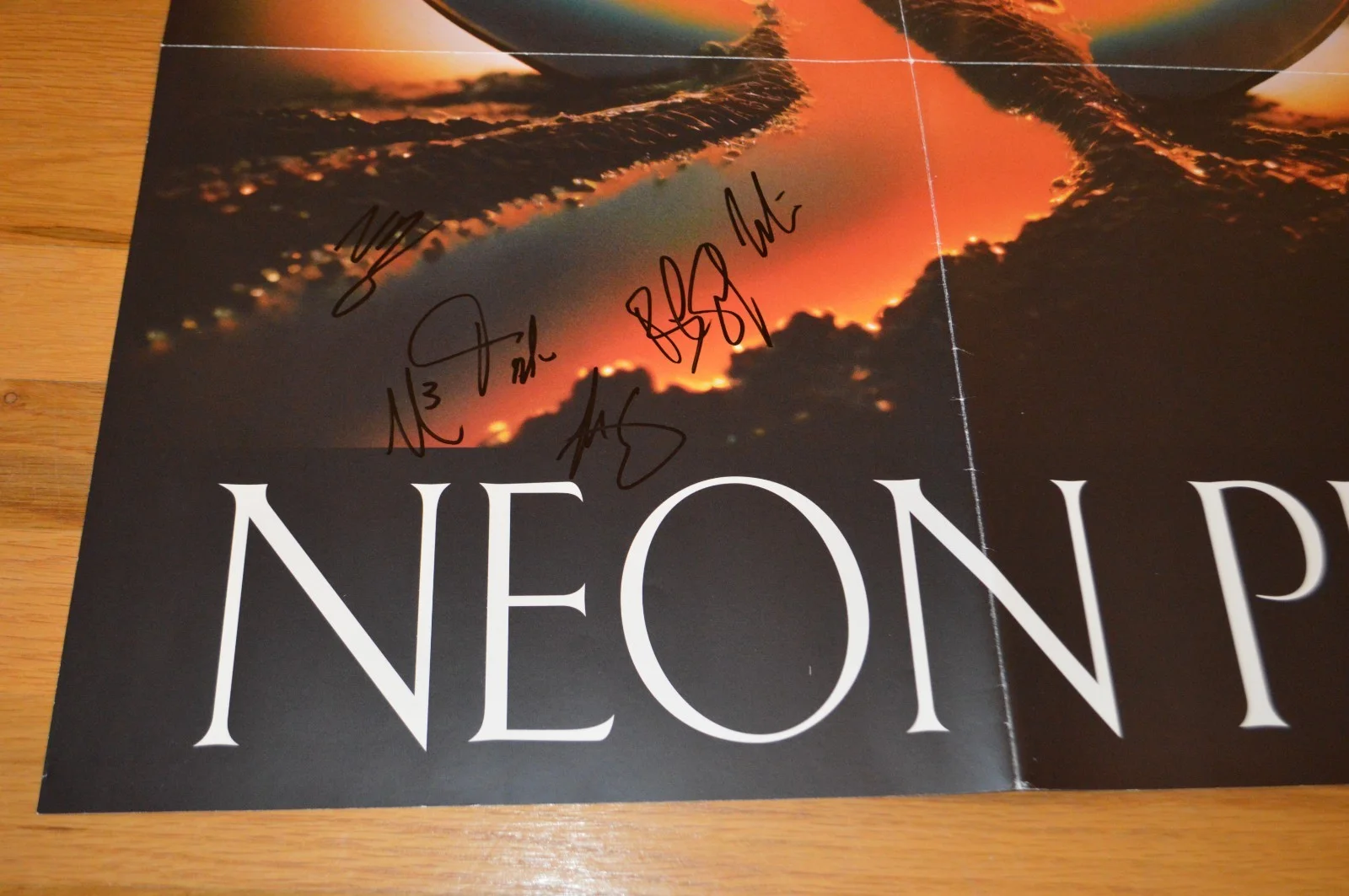 Cage The Elephant ~ Entire Band Signed "Neon Pill" LP Poster AUTOGRAPH Hologram, изображение 2