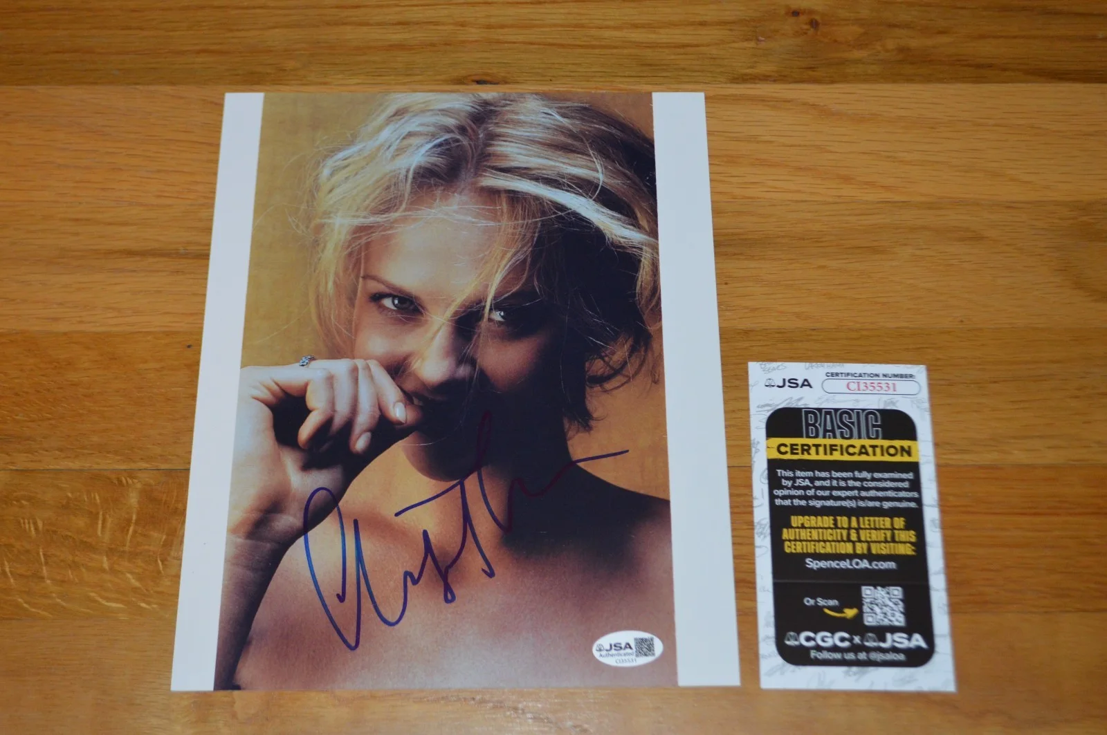 Charlize Theron — Charlize Theron Autographed Color 8x10 Photo with JSA COA, изображение 4