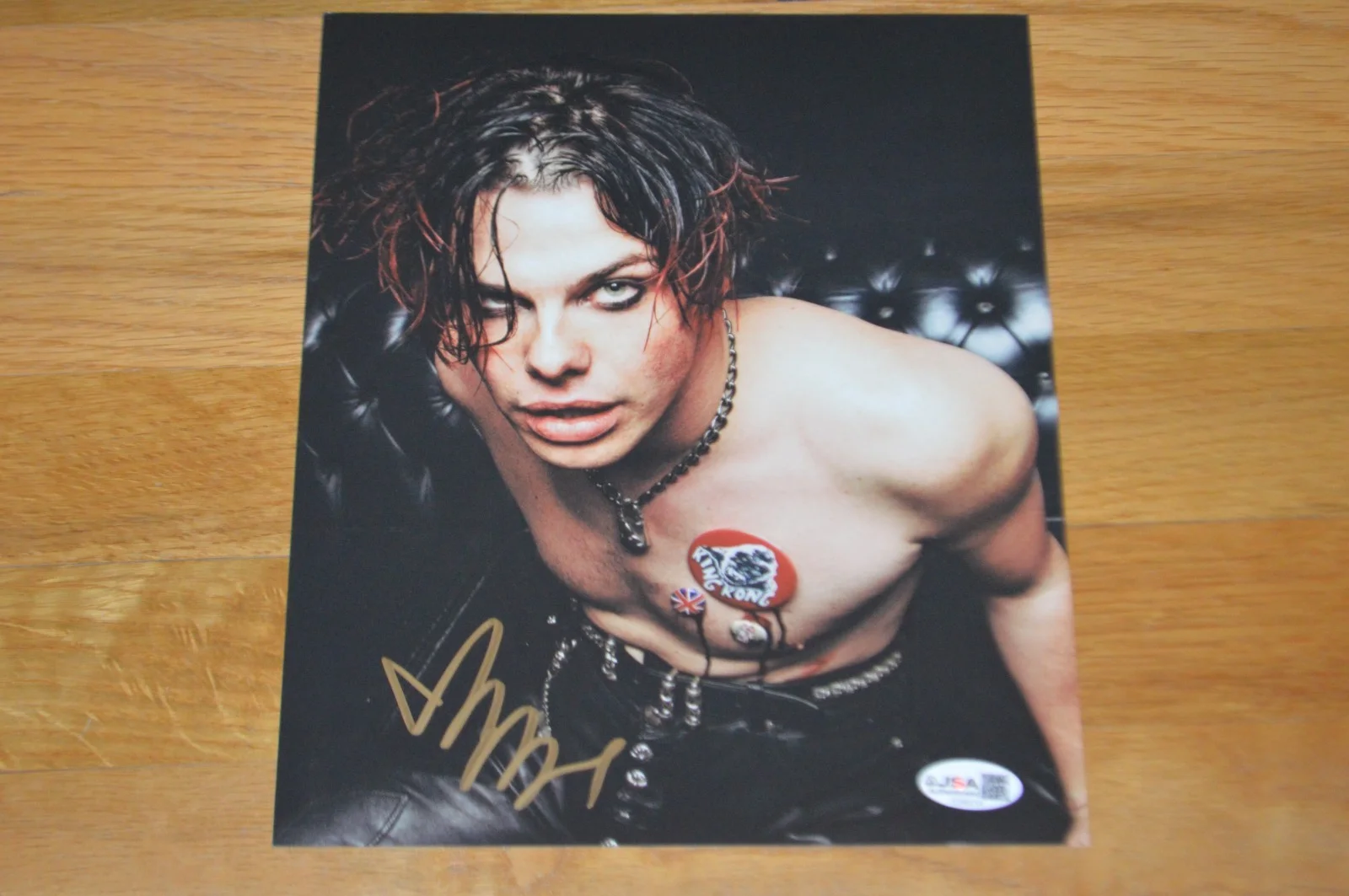 YUNGBLUD Autographed 8x10 Color Photo with JSA COA, image 5