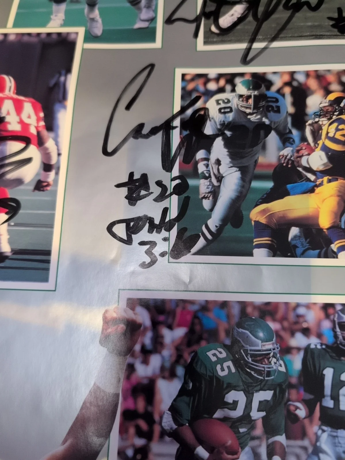 Autograph Eagle's Poster, image 5