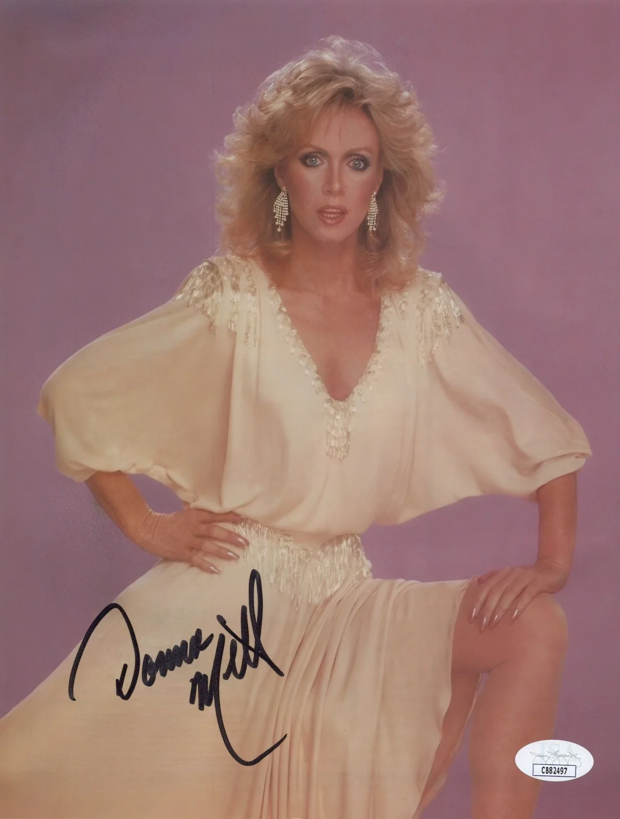 DONNA MILLS — DONNA MILLS Signed KNOTTS LANDING 8x10 Photo ABBY CUNNINGHAM Autograph JSA COA