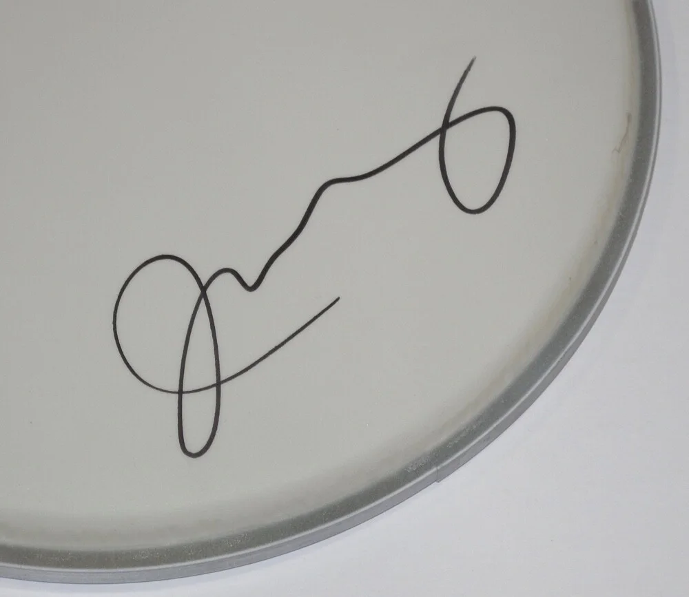 Jeff Tweedy - Wilco — Jeff Tweedy signed WILCO 10" Drumhead REMO AUTOGRAPHED Lead Singer JSA COA, изображение 5