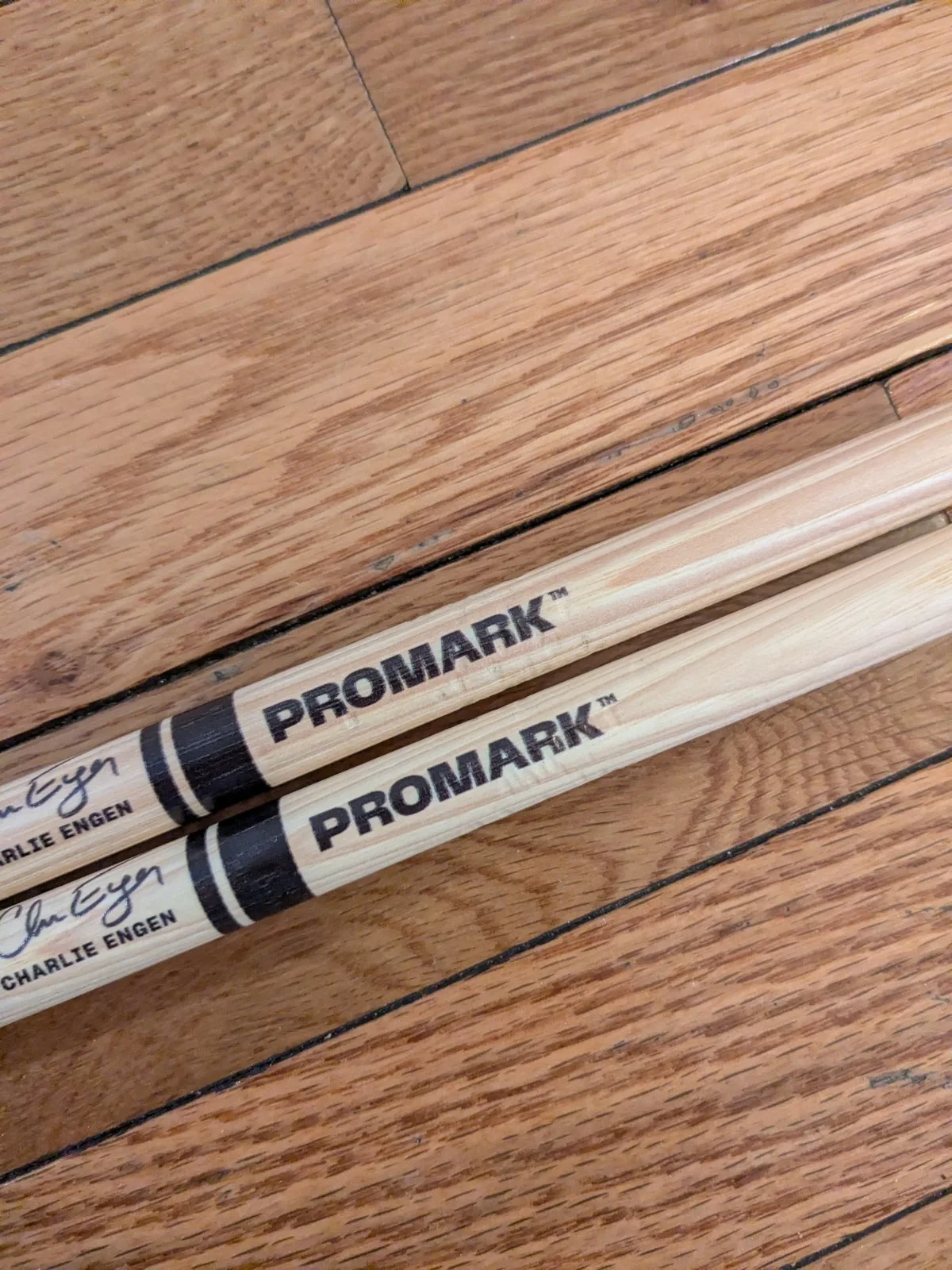 Five Finger Death Punch Charlie Engen Used And Hand Signed Drumsticks Promark, изображение 4