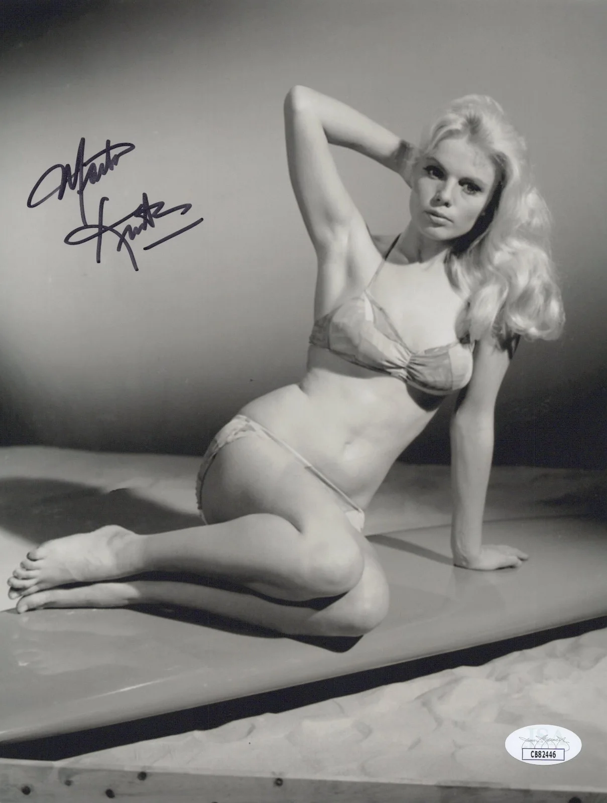MARTA KRISTEN — MARTA KRISTEN Signed LOST IN SPACE 8x10 Photo Authentic JUDY ROBINSON JSA COA