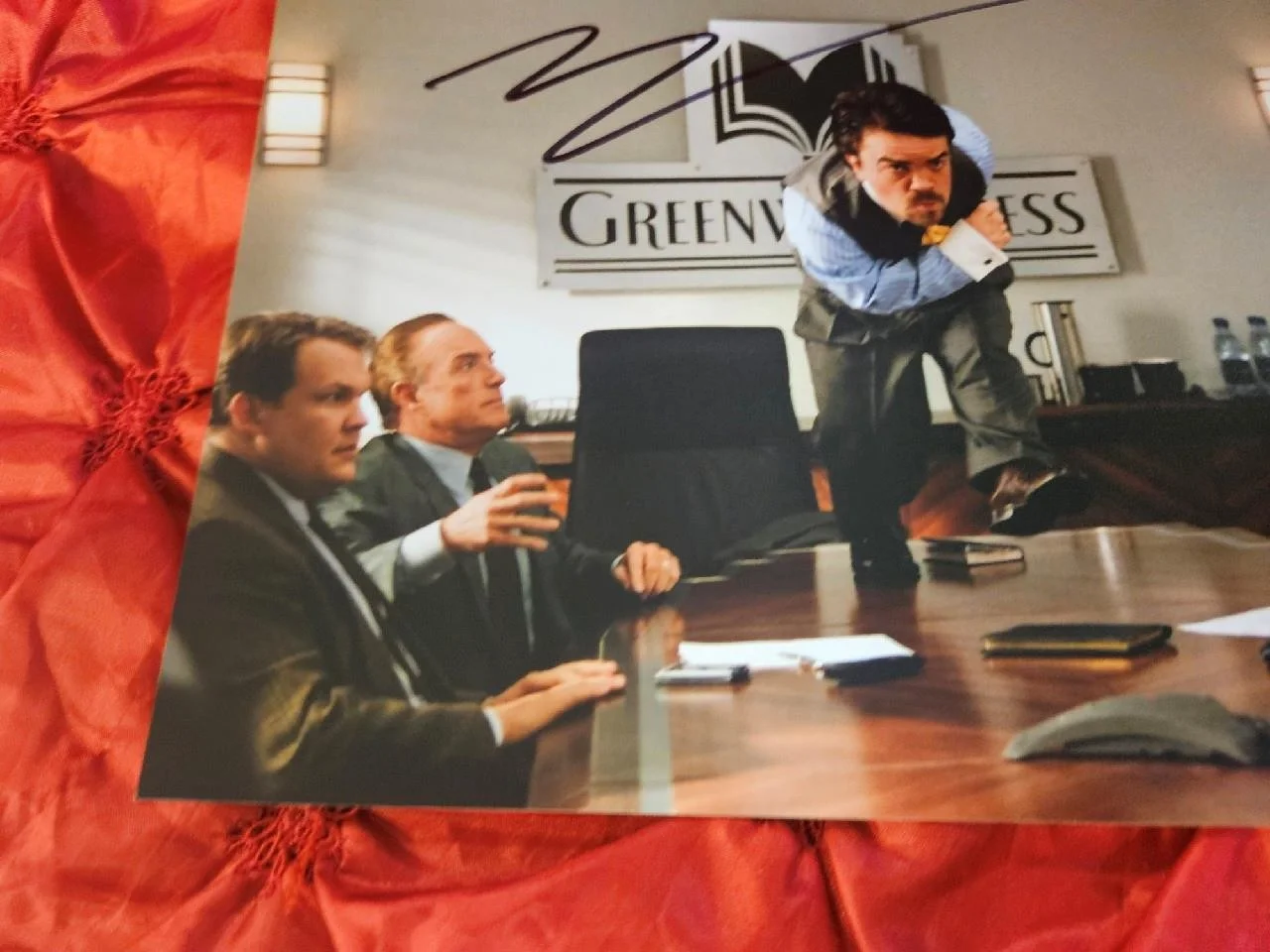 PETER DINKLAGE — PETER DINKLAGE HAND SIGNED AUTOGRAPHED 8X10 PHOTO MOVIE ELF MILES FINCH W/ COA, изображение 3