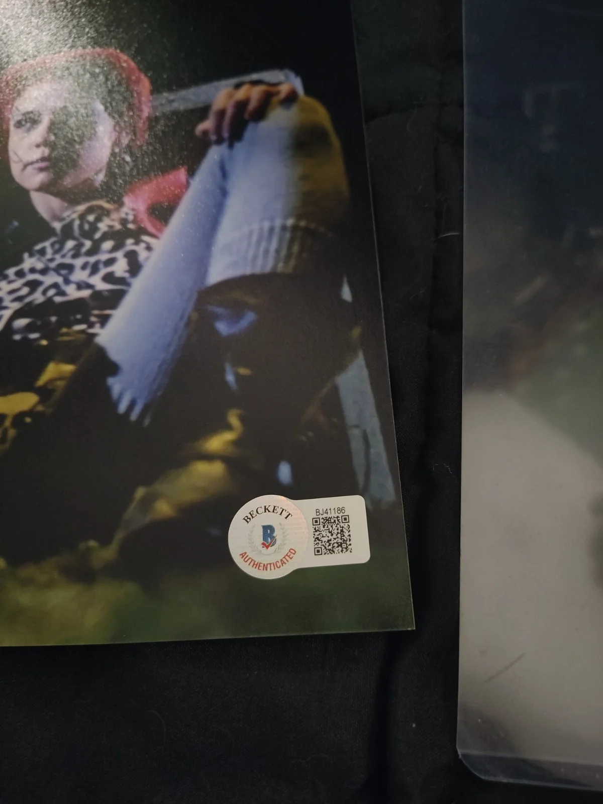 LINNEA QUIGLEY — LINNEA QUIGLEY Authenticated Autograph 8x10 Return Of The Living Dead Trash, изображение 5