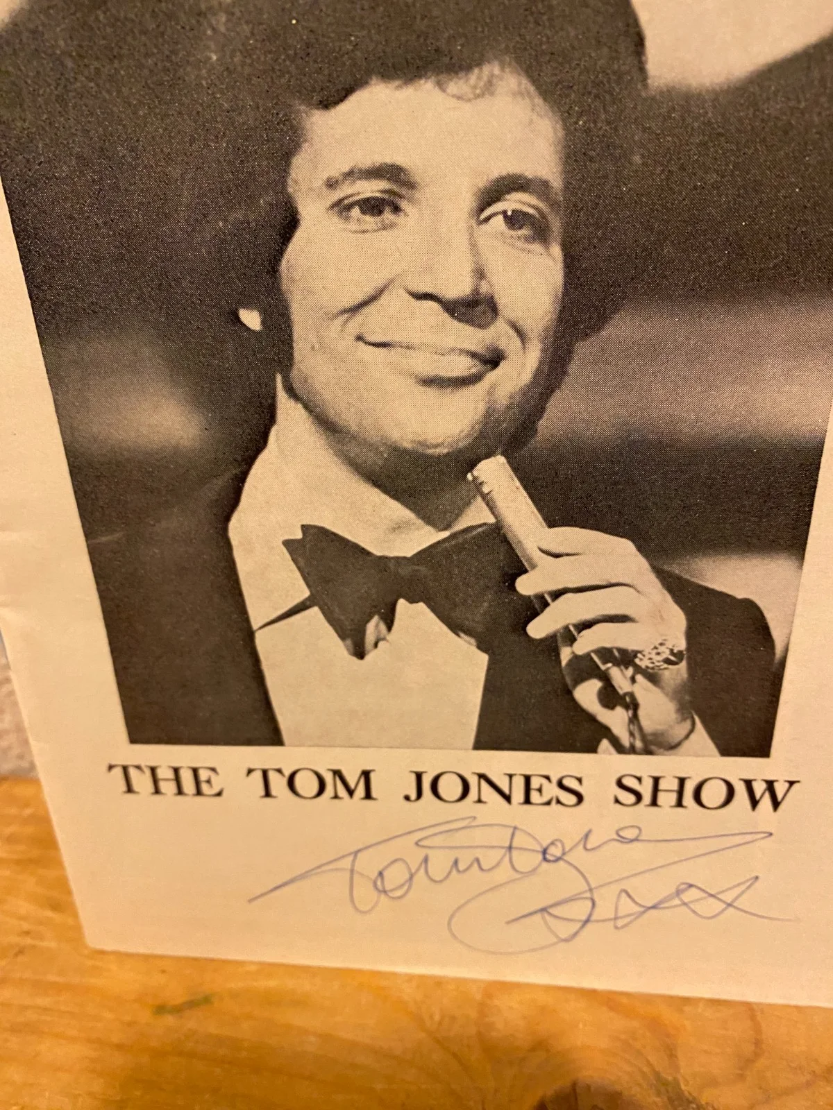 Tom Jones, Jeff Sturges — TOM JONES & JEFF STURGES Signed Playbill from 1972 + 8X10 Facsimile Autograph, изображение 2