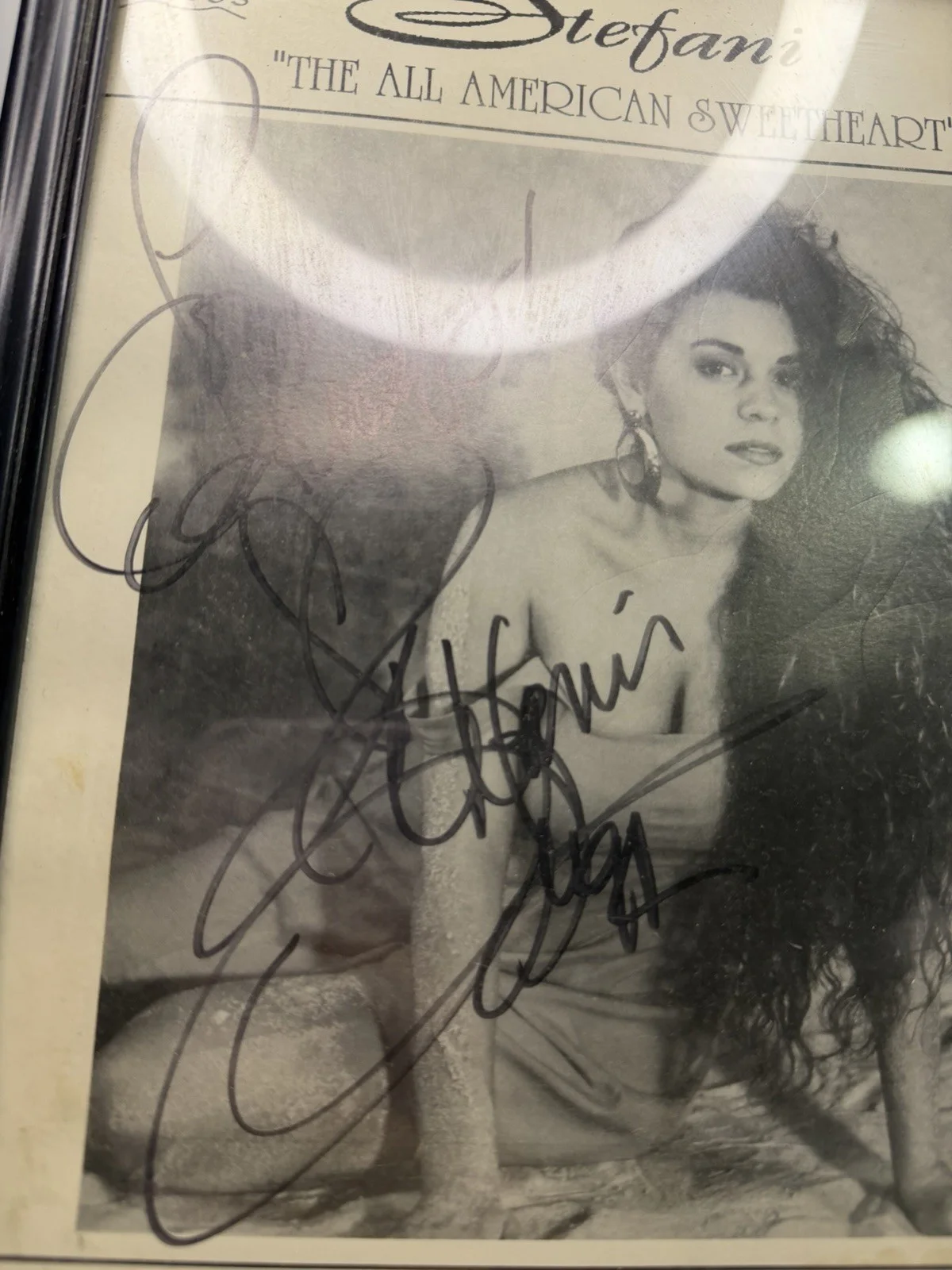 Framed Signed Promotional Poster w/ Multiple Autographs – Sony Discos, image 3
