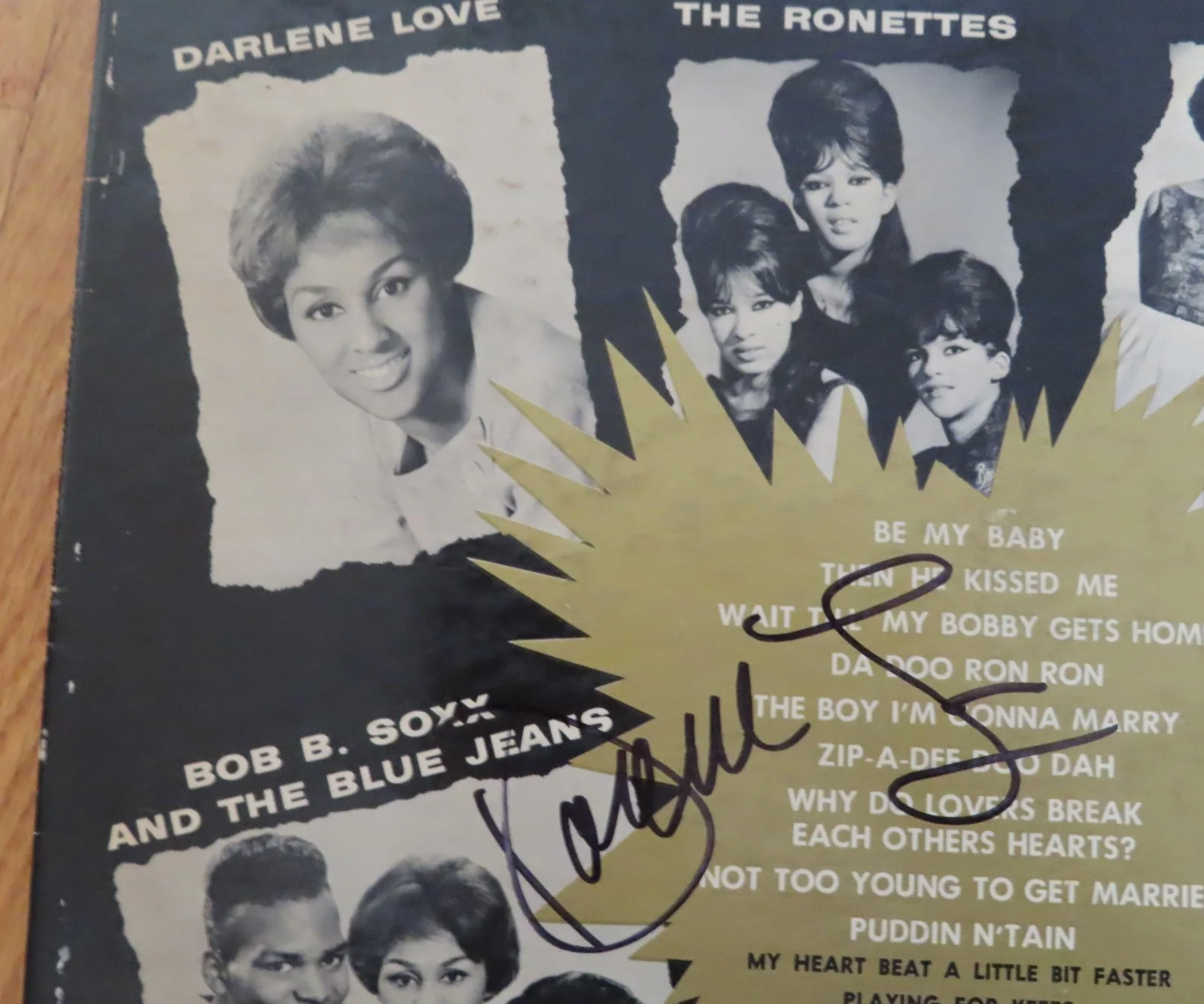 DARLENE LOVE signed PHILLES RECORDS Presents TODAY's HITS 1963 Album COA, image 3