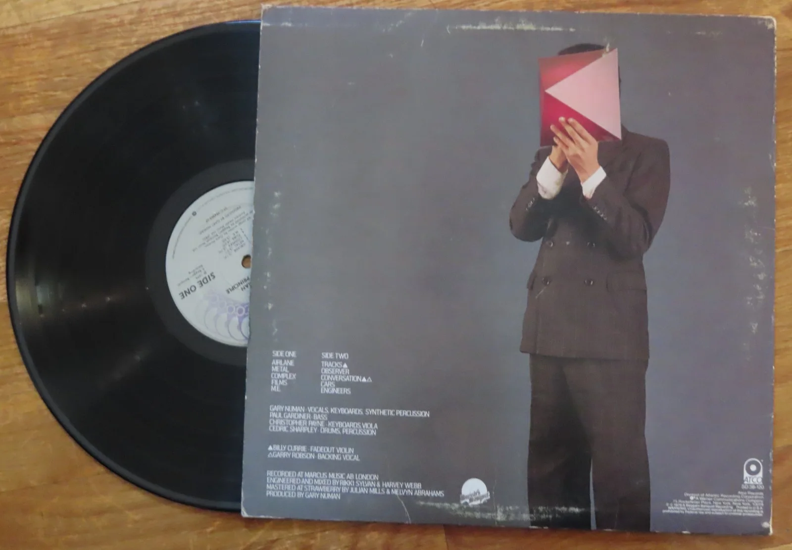 English Singer GARY NUMAN signed THE PLEASURE PRINCIPLE 1979 Record "Metal" CARS, изображение 2