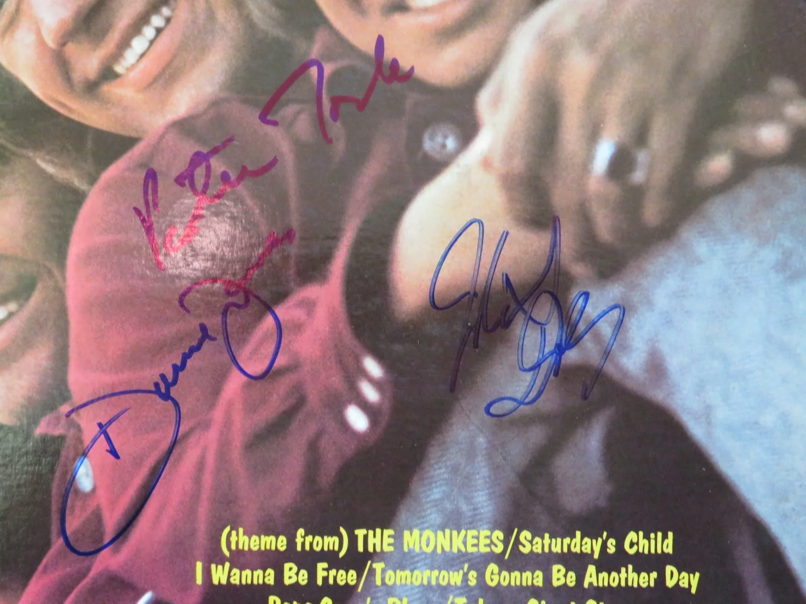 THE MONKEES DAVEY JONES PETER TORK MICKY DOLENZ signed 1966 Record PSA AP04109, изображение 4