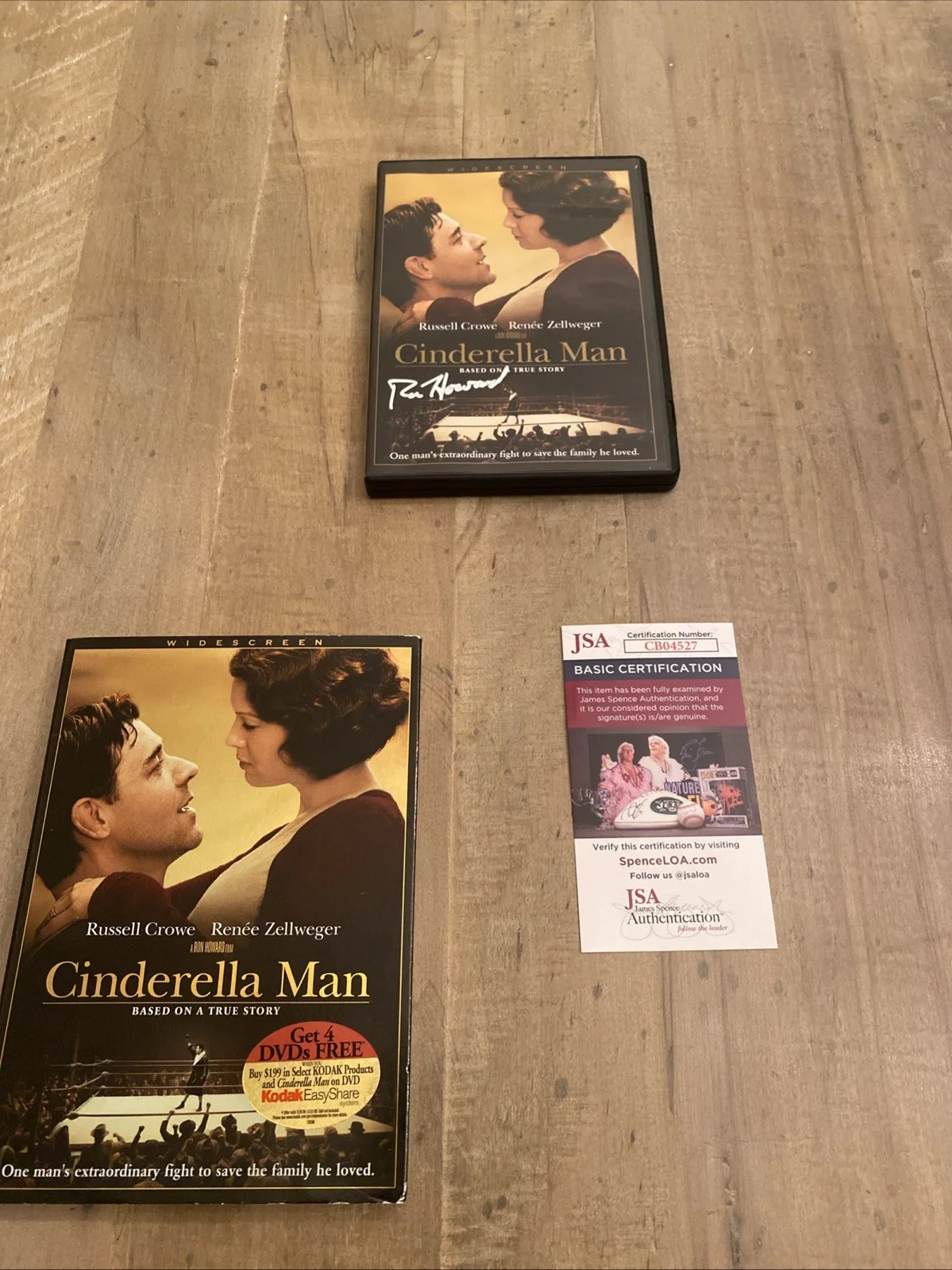 Ron Howard — RON HOWARD Signed 'Cinderella Man' Full DVD ( inc cases)-Movie Director. JSA COA