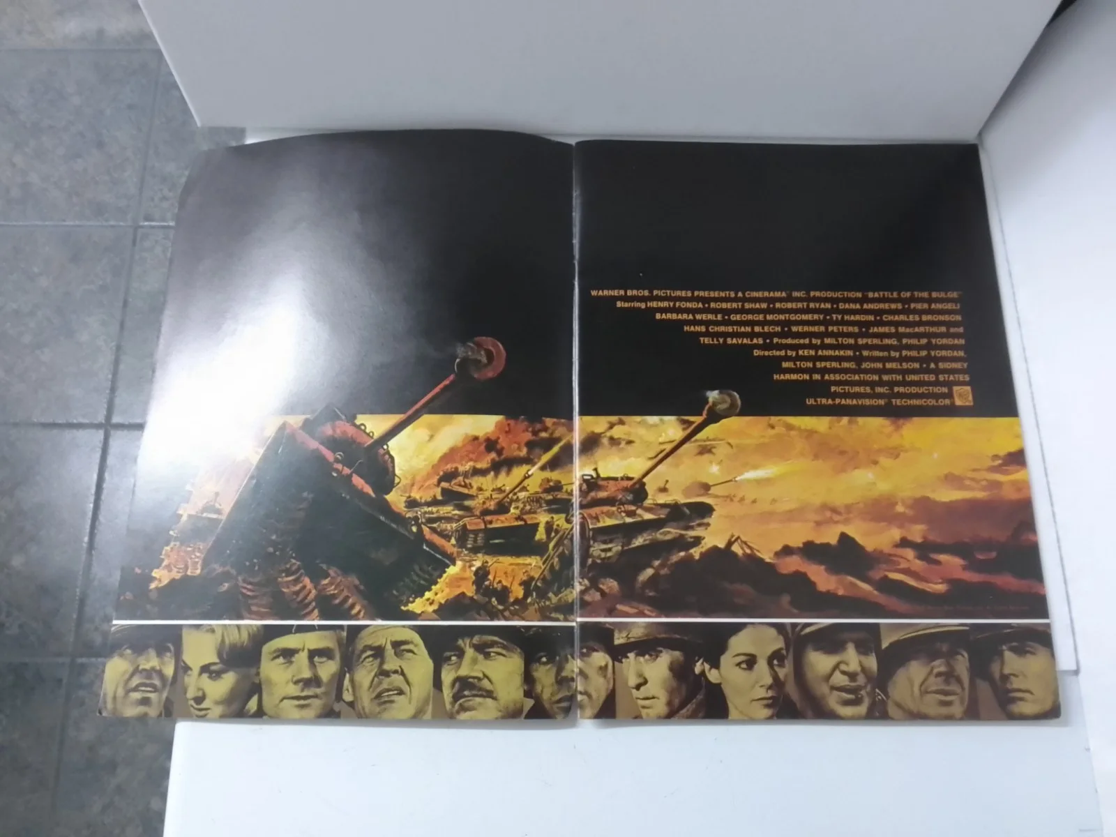 Vintage Battle Of The Bulge Film Campaign Book/Brochure 1975, изображение 5