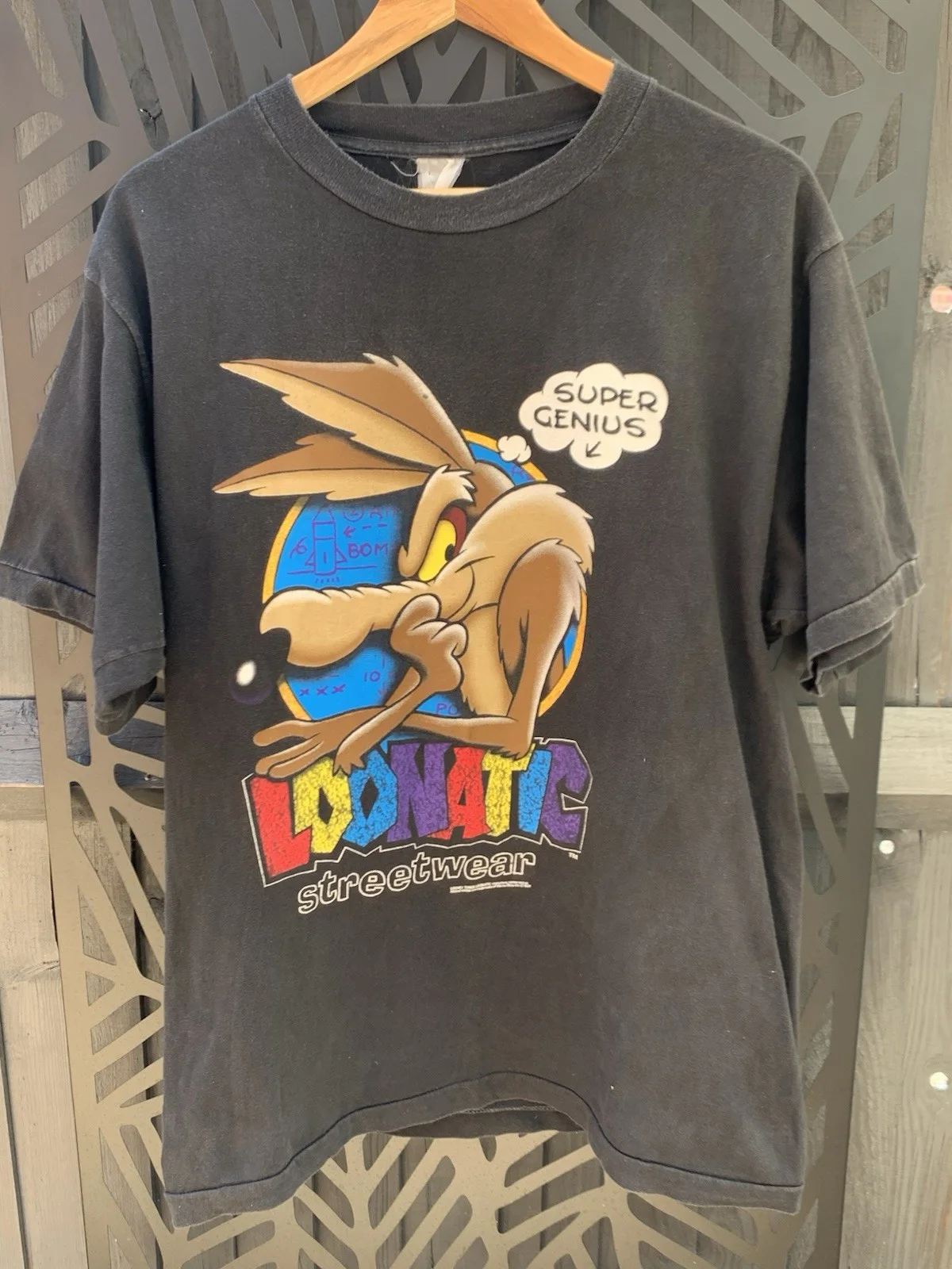 LOONEY TUNES WILD COYOTE 1992 VINTAGE GRAPHIC TEE SHIRT JERSEY TOP LARGE 90S, изображение 2
