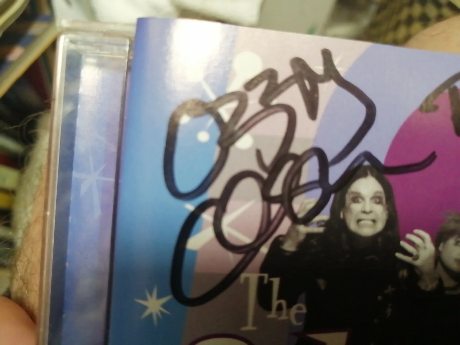 Early SIGNED the Osbornes CD by Ozzy Sharon Kelly & Jack Osborne Black Sabbath, image 2